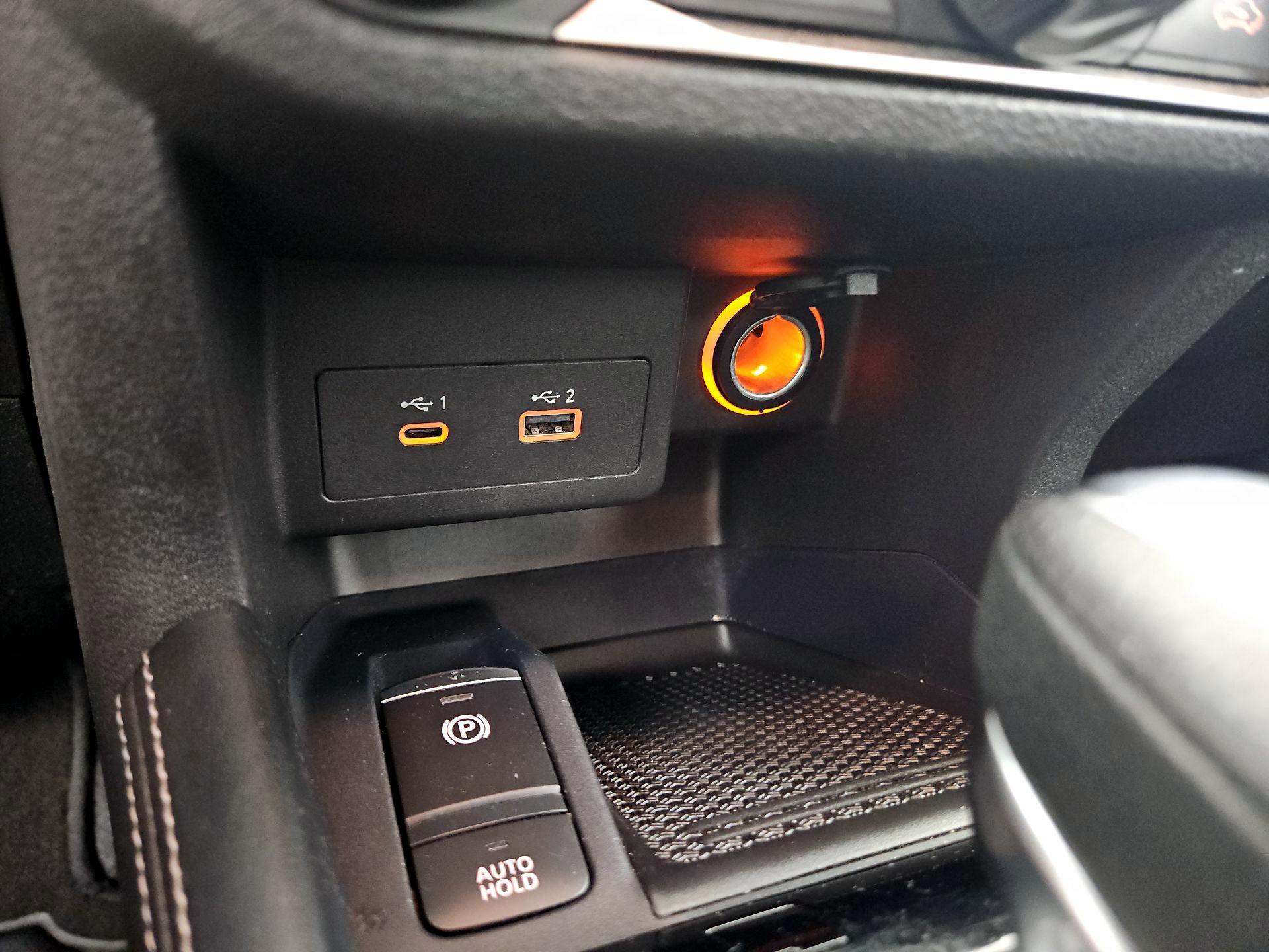 Thumbnail: 2024 Nissan Kicks - 18