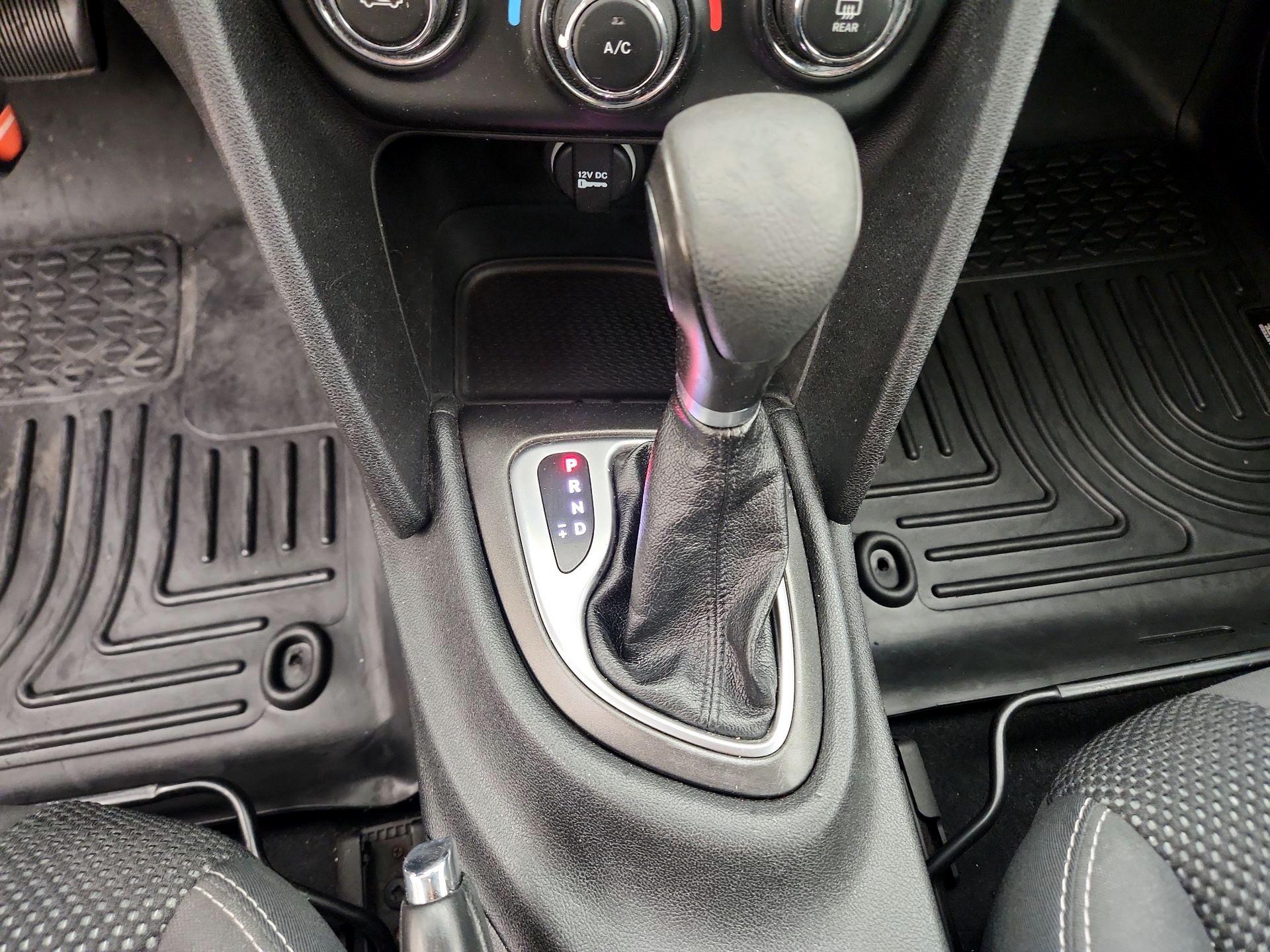 Thumbnail: 2016 Dodge Dart - 16