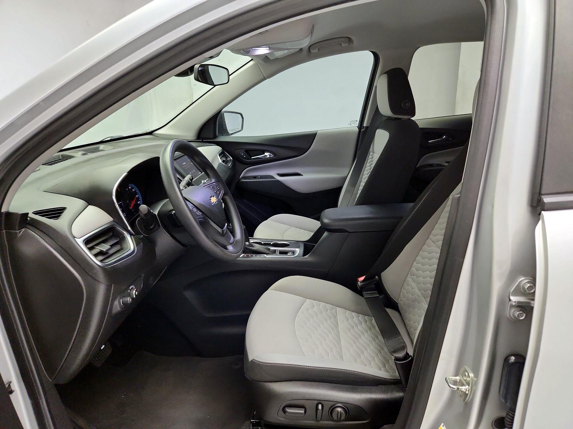 Thumbnail: 2021 Chevrolet Equinox - 11