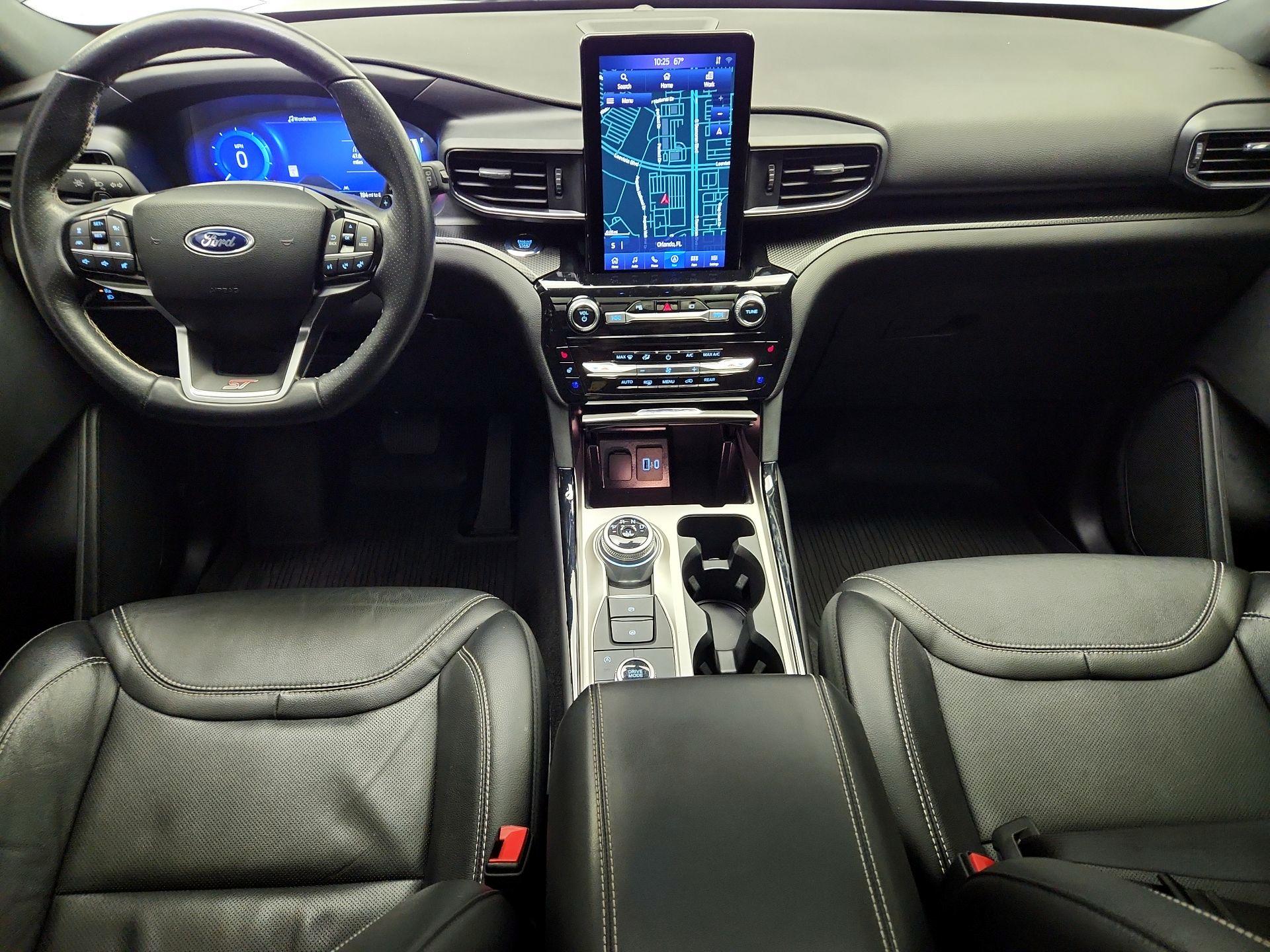 Thumbnail: 2023 Ford Explorer - 9