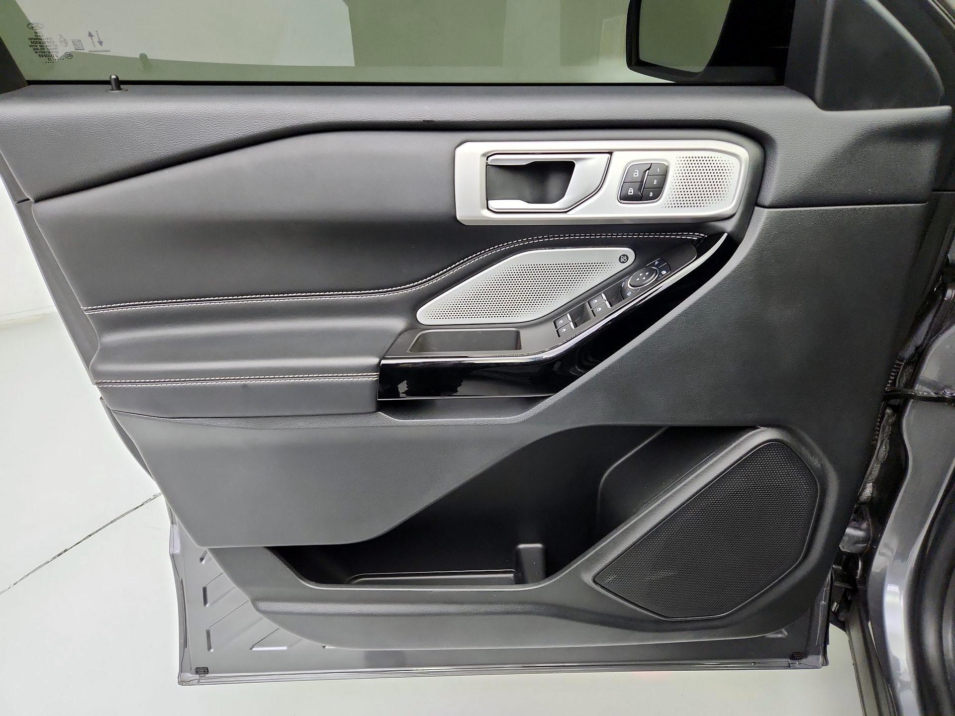 Thumbnail: 2023 Ford Explorer - 12