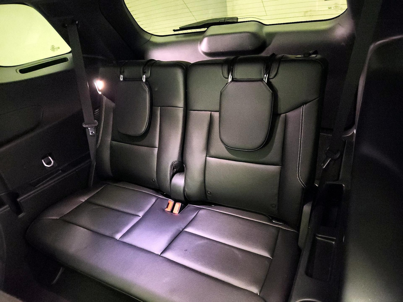 2023 Ford Explorer ST - Photo 23