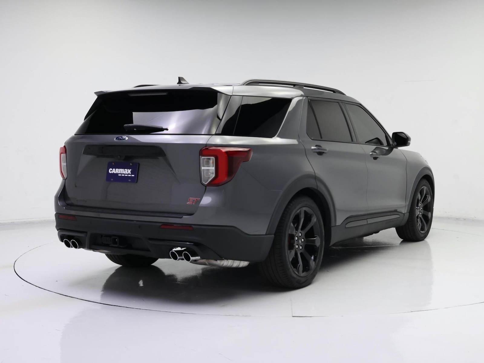 2023 Ford Explorer ST - Photo 9