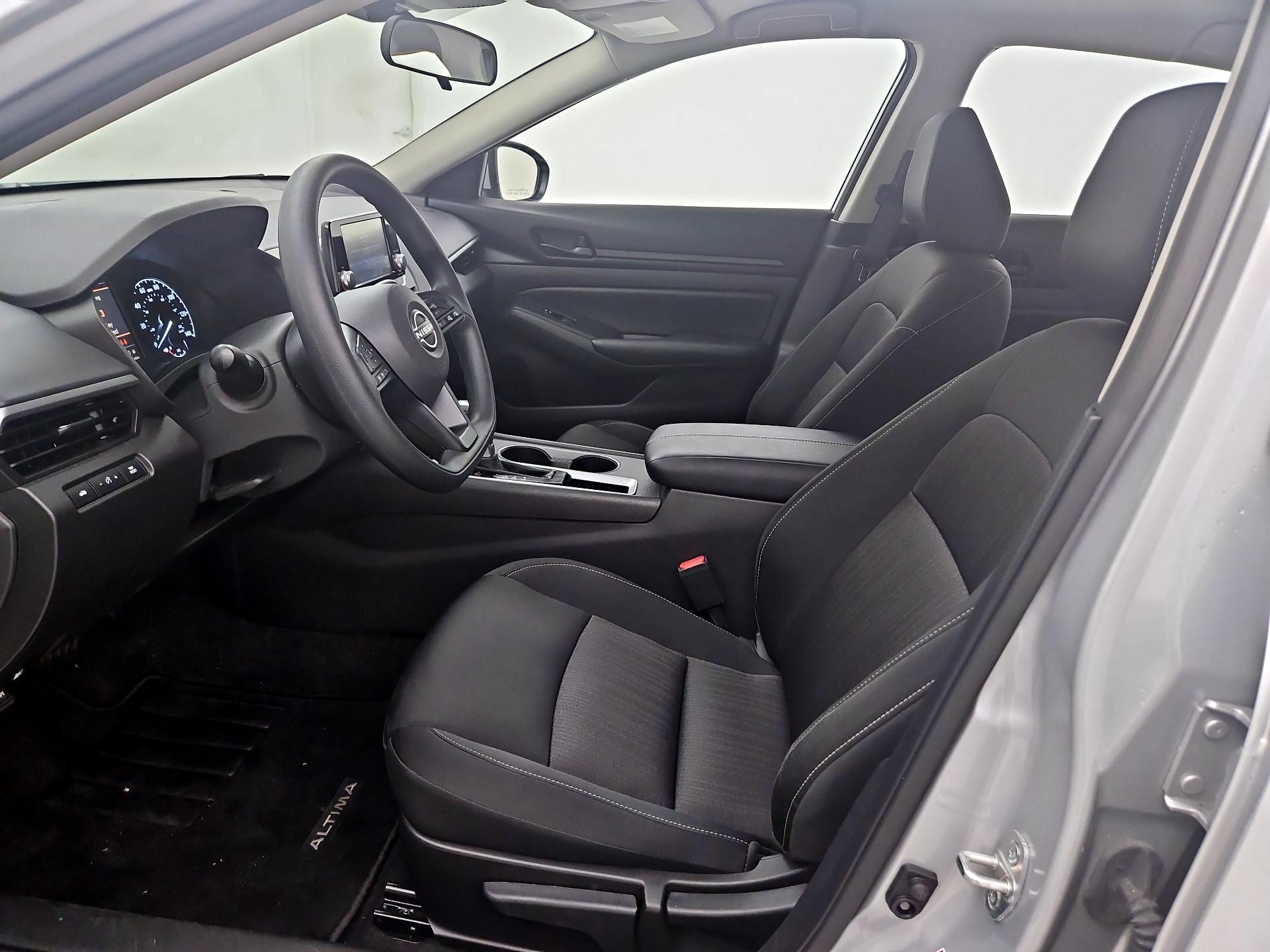 Thumbnail: 2023 Nissan Altima - 11