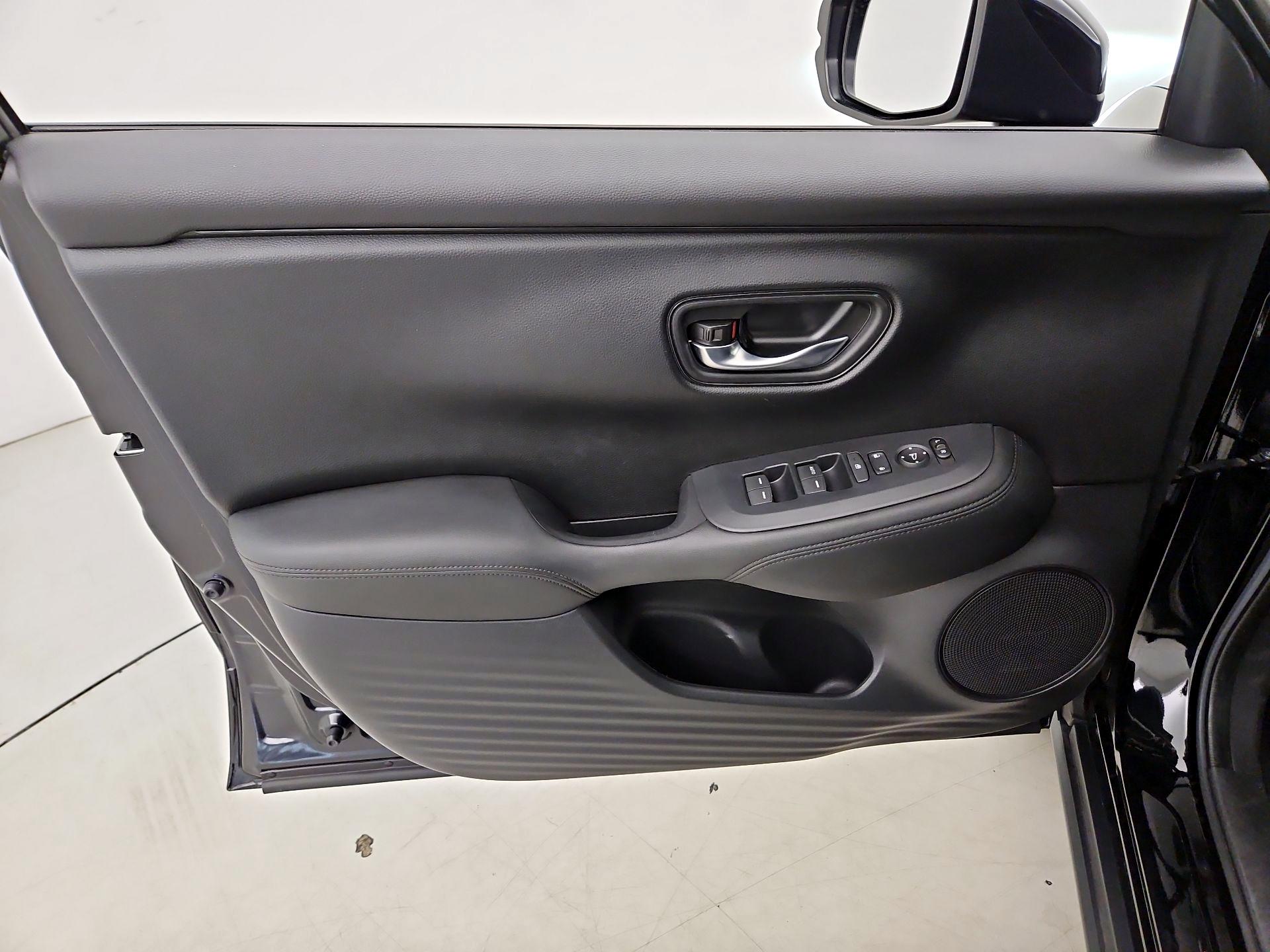 Thumbnail: 2024 Honda HR-V - 12