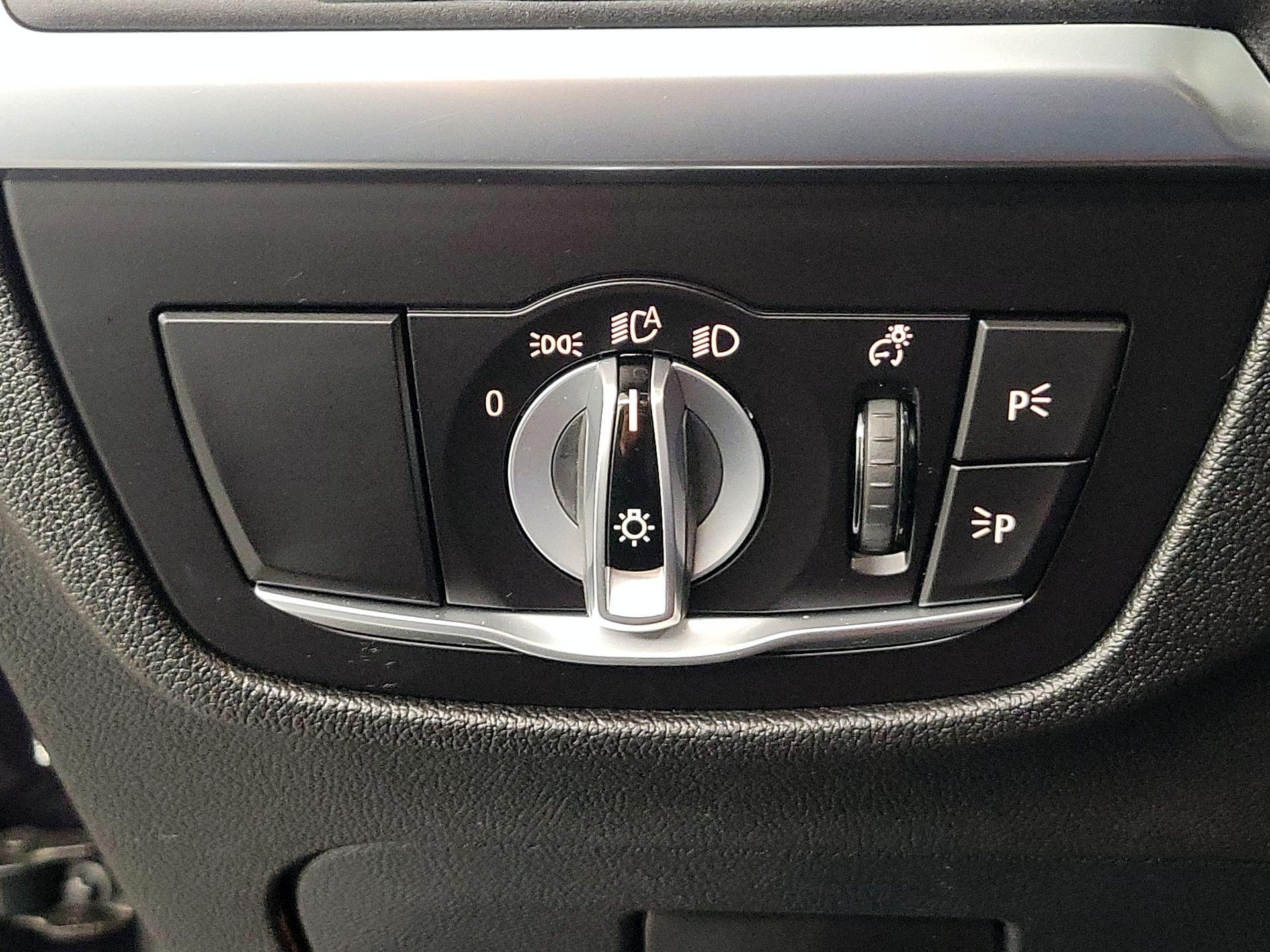 Thumbnail: 2022 BMW X3 - 13