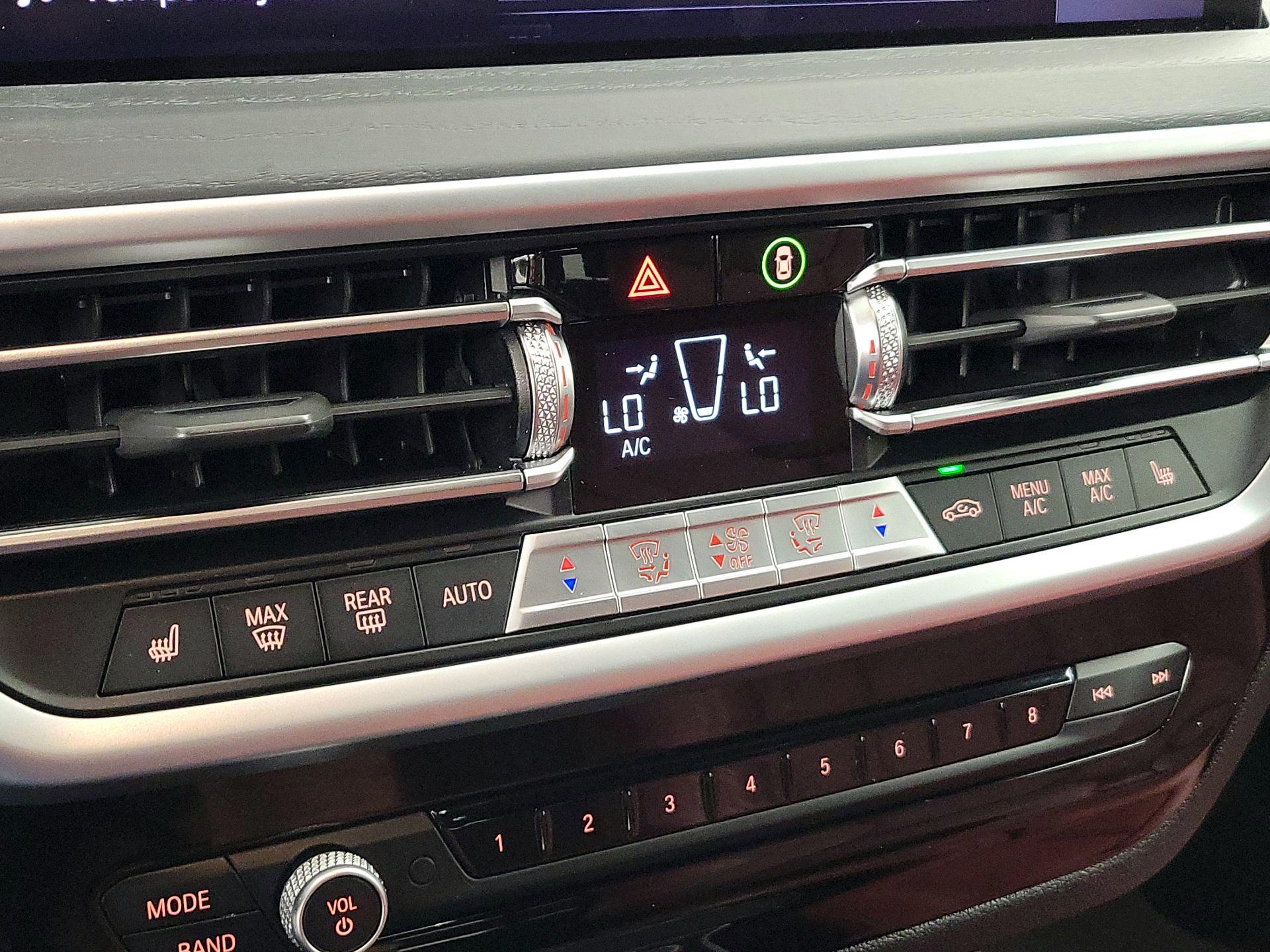 Thumbnail: 2022 BMW X3 - 17