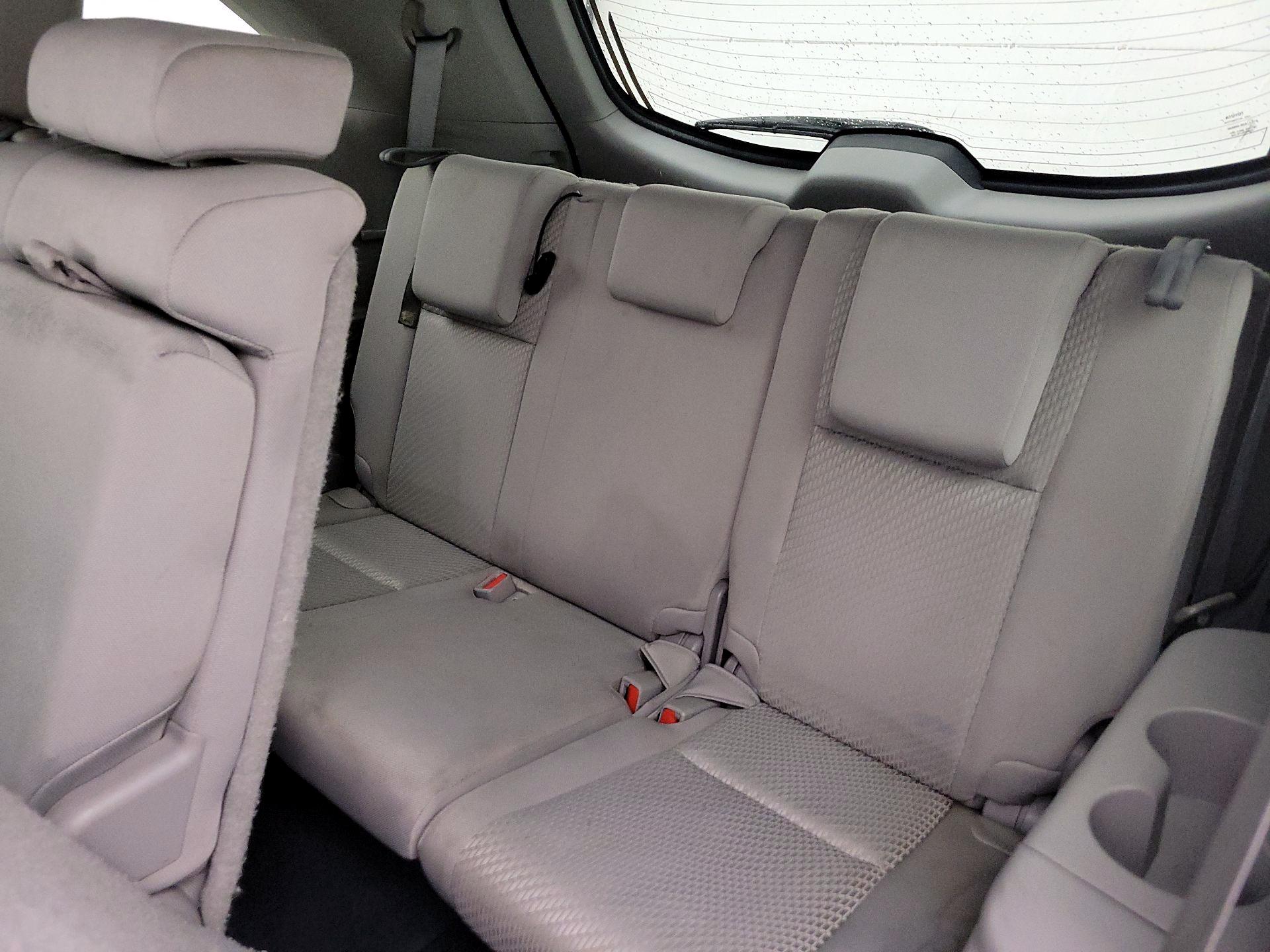 Thumbnail: 2014 Toyota Highlander - 19