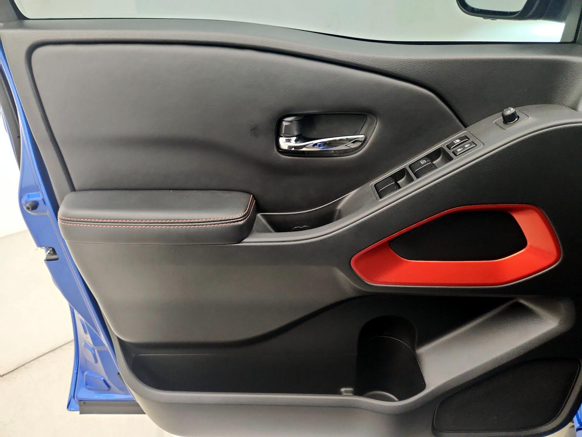 Thumbnail: 2025 Nissan Frontier - 12