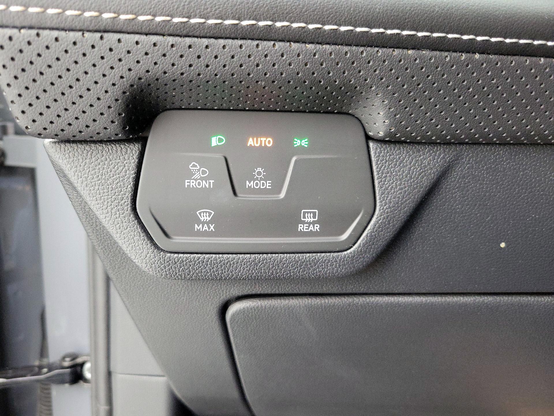 Thumbnail: 2024 Volkswagen Atlas - 13