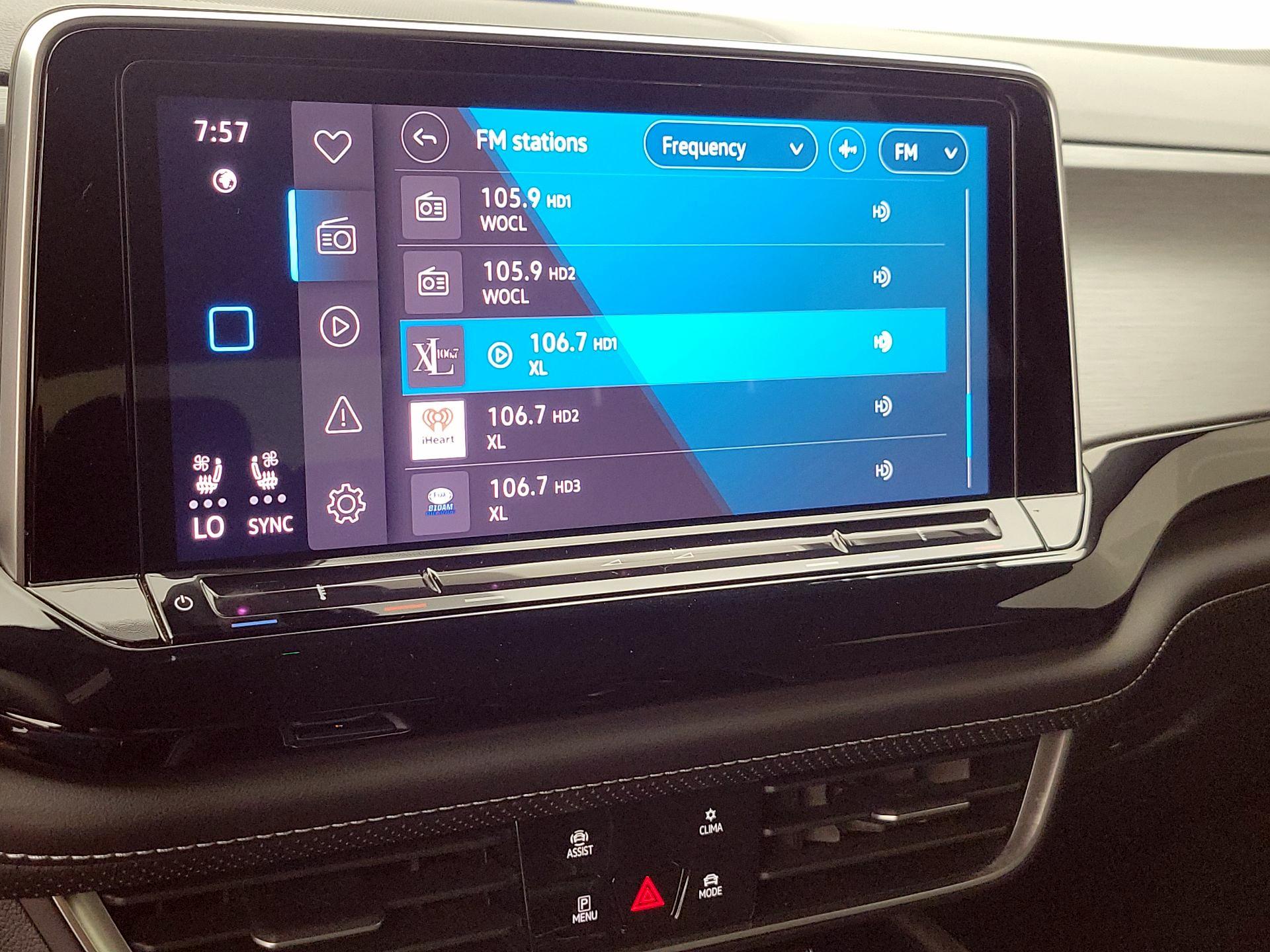 Thumbnail: 2024 Volkswagen Atlas - 15