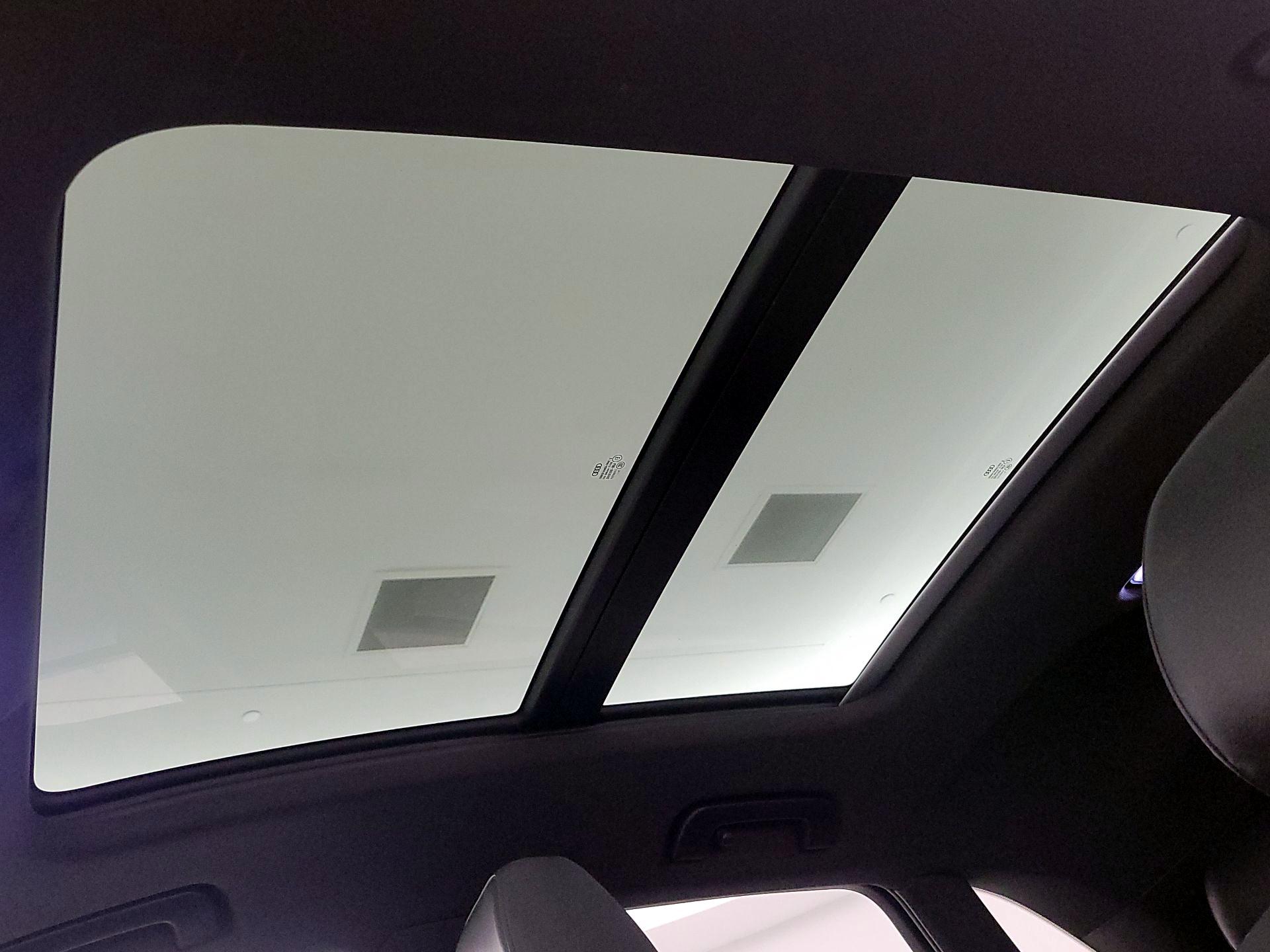 Thumbnail: 2018 Audi Q3 - 19