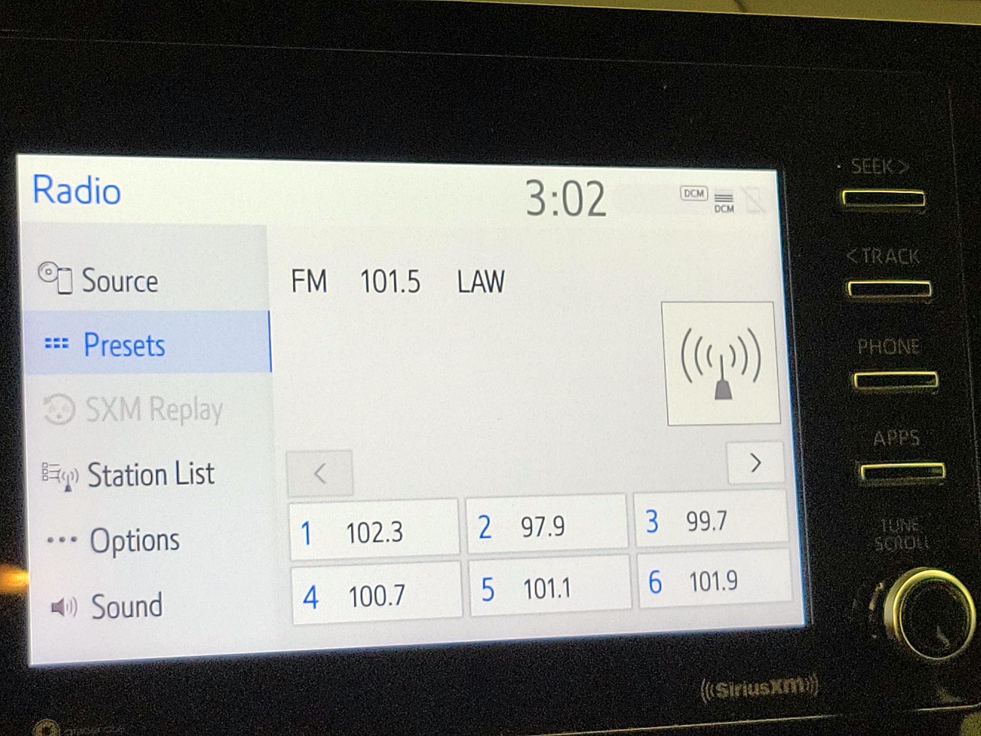 Thumbnail: 2022 Toyota Camry - 15