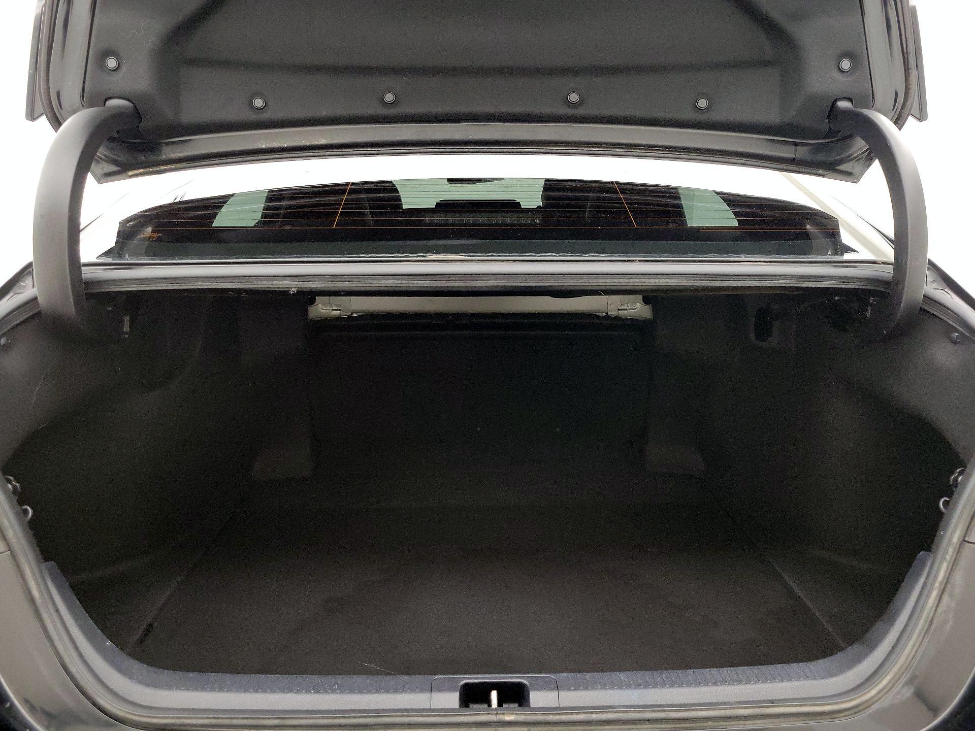 Thumbnail: 2022 Toyota Camry - 20