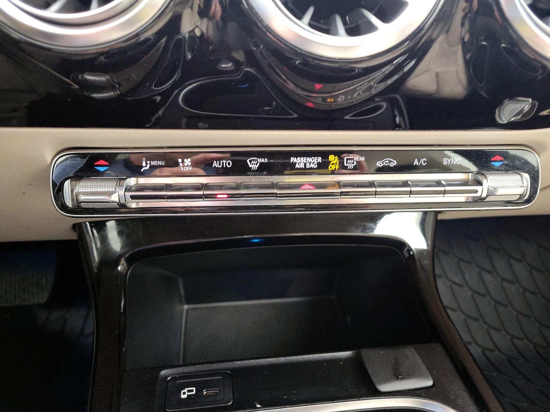 Thumbnail: 2020 Mercedes-Benz CLA - 16