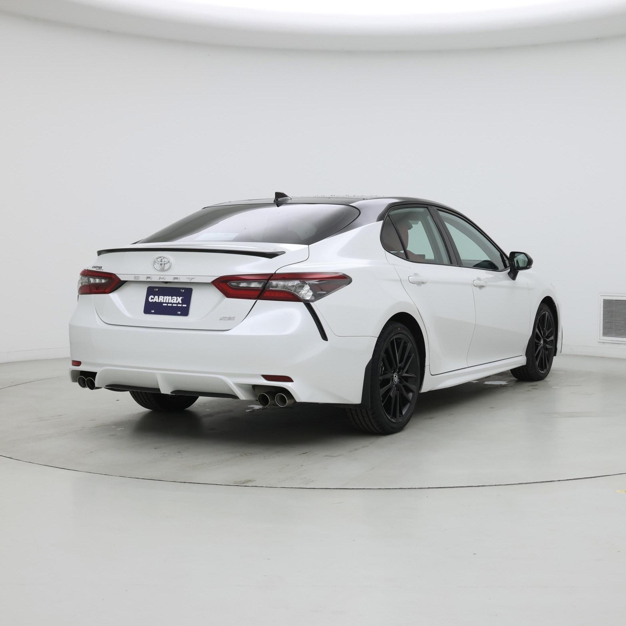 Thumbnail: 2023 Toyota Camry - 8