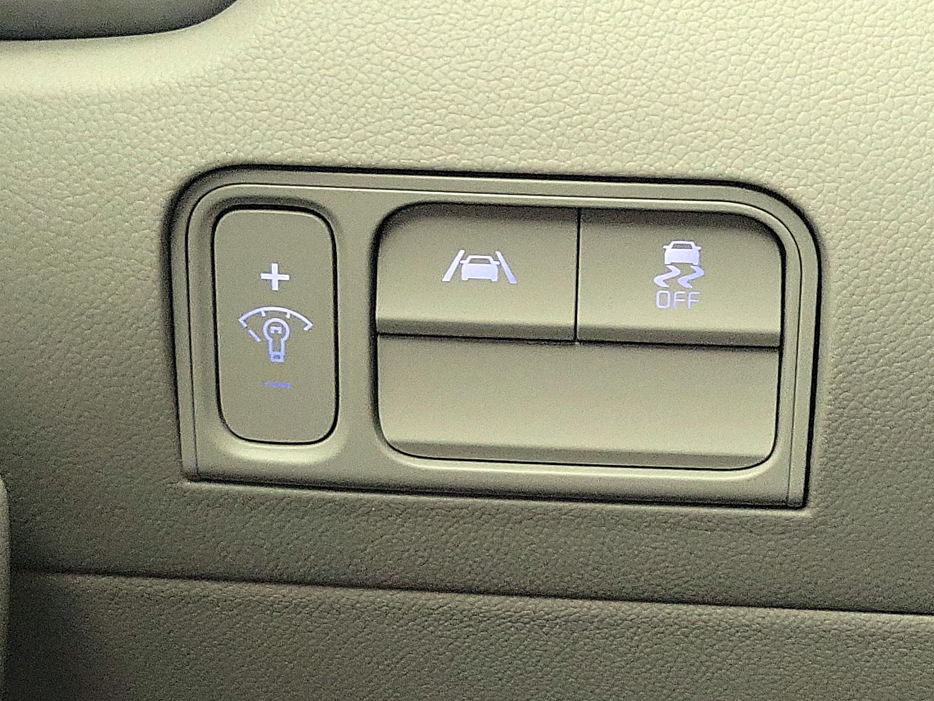 Thumbnail: 2022 Kia Sorento - 13