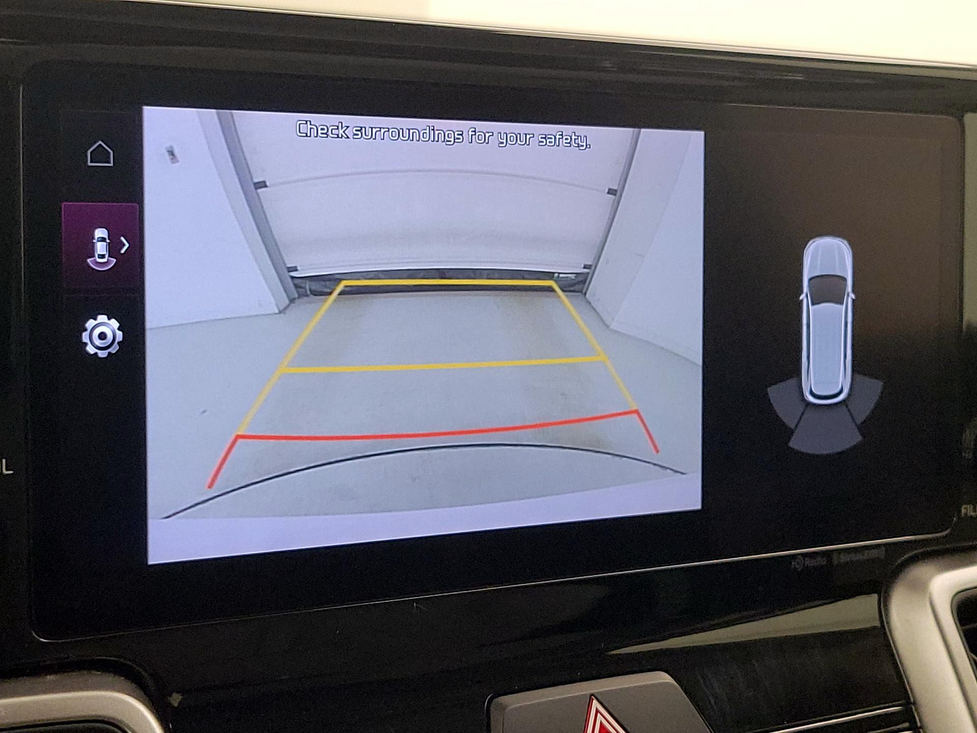 Thumbnail: 2022 Kia Sorento - 14