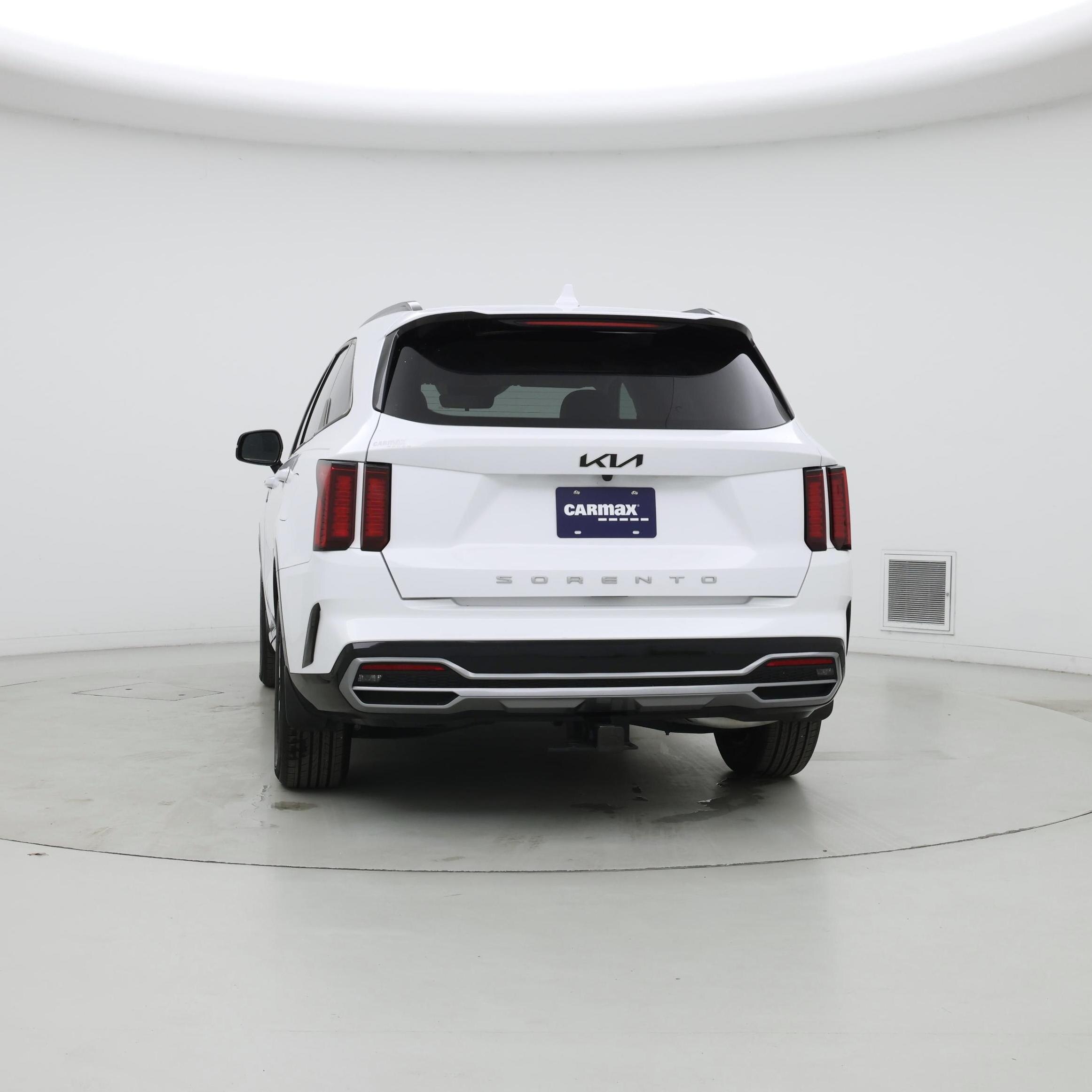 Thumbnail: 2022 Kia Sorento - 6