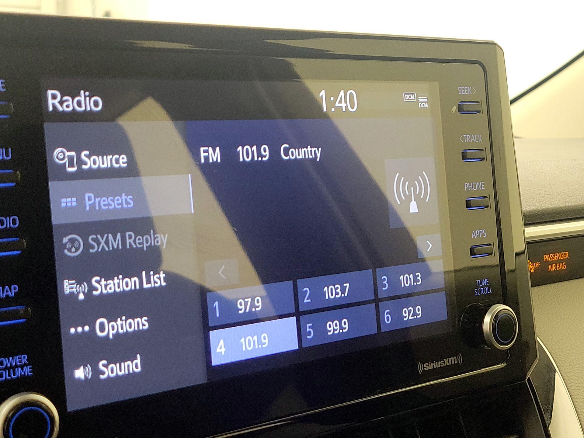 Thumbnail: 2022 Toyota Corolla - 15