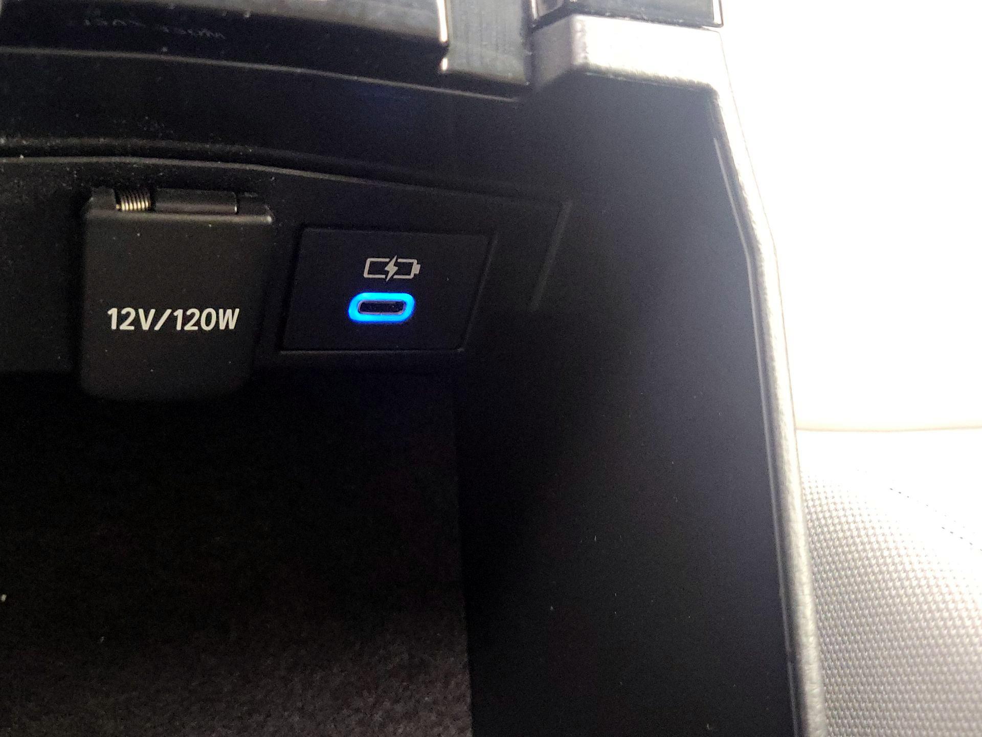 Thumbnail: 2022 Toyota Corolla - 18