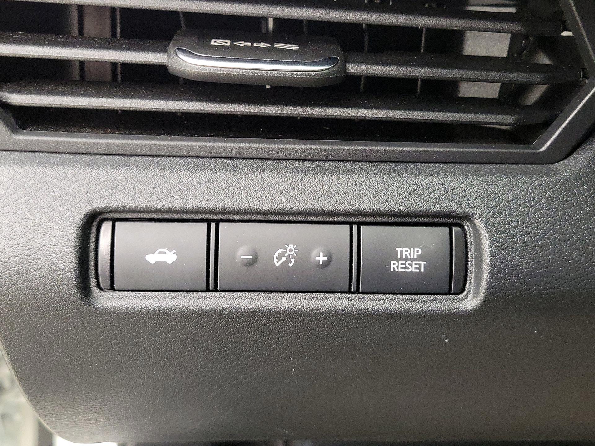 Thumbnail: 2022 Nissan Altima - 13