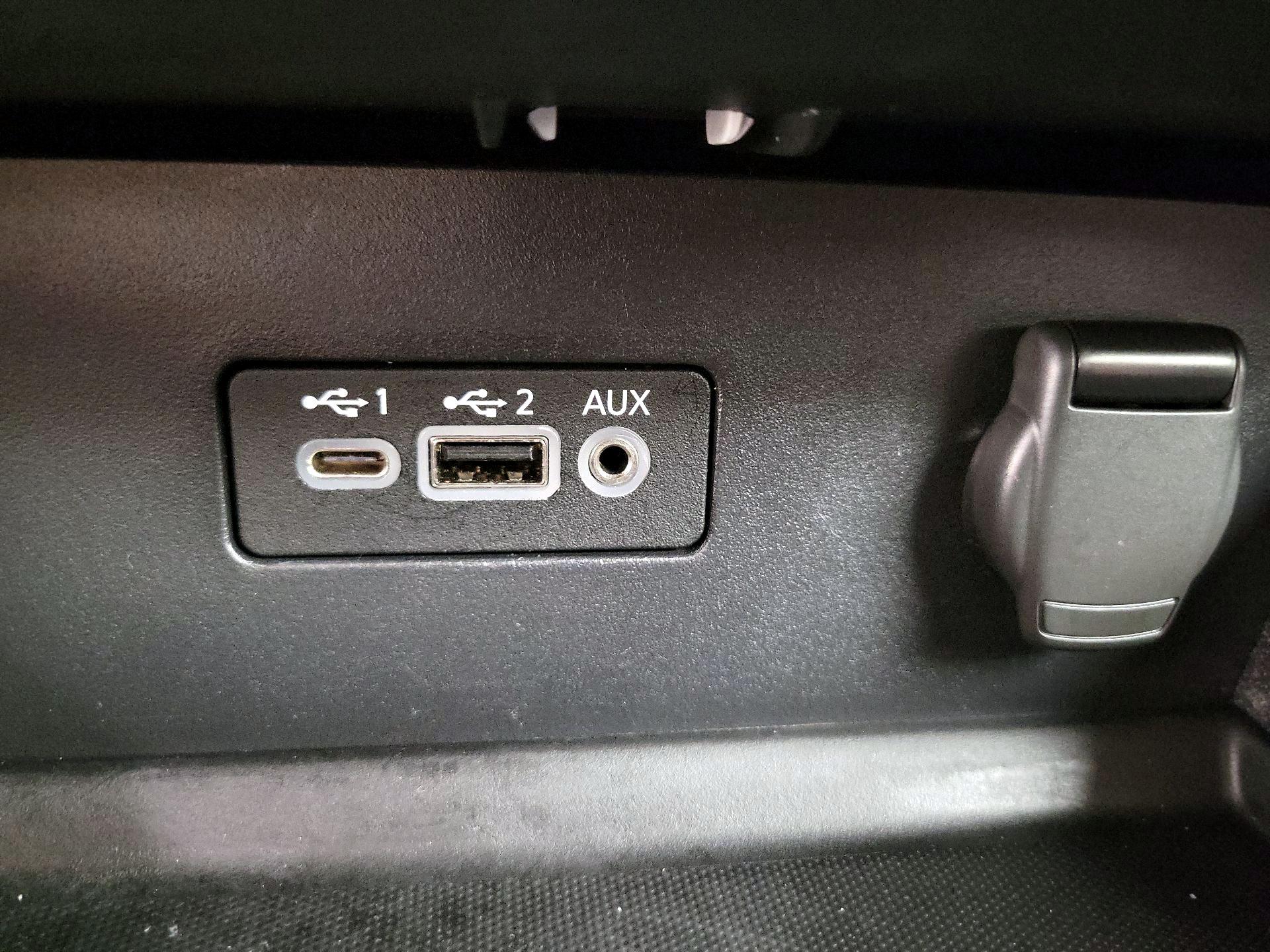 Thumbnail: 2022 Nissan Altima - 18