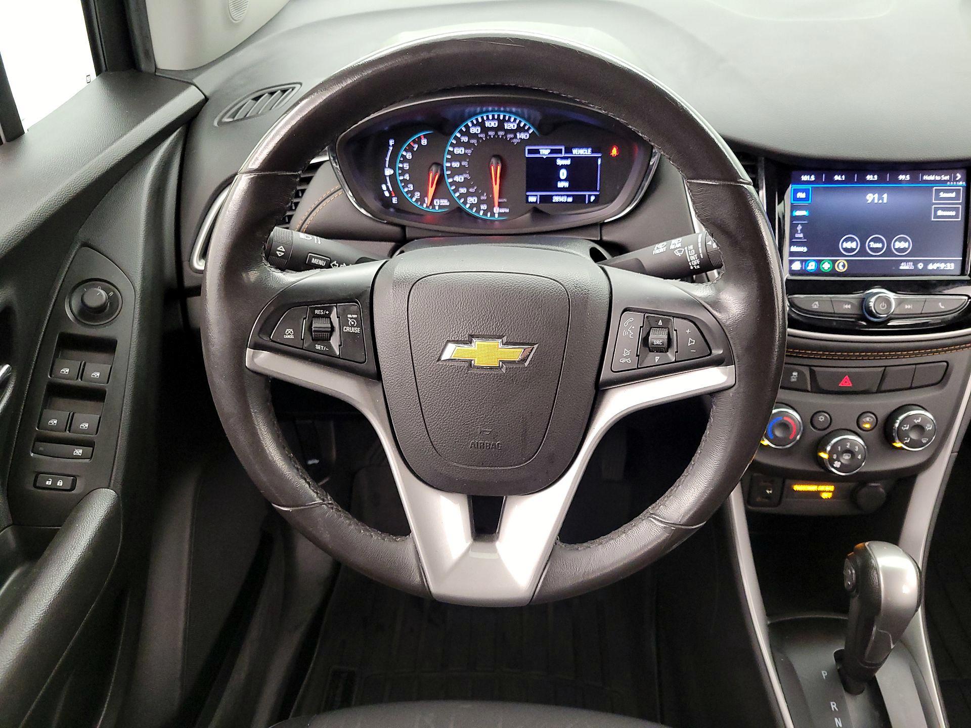 Thumbnail: 2020 Chevrolet Trax - 10