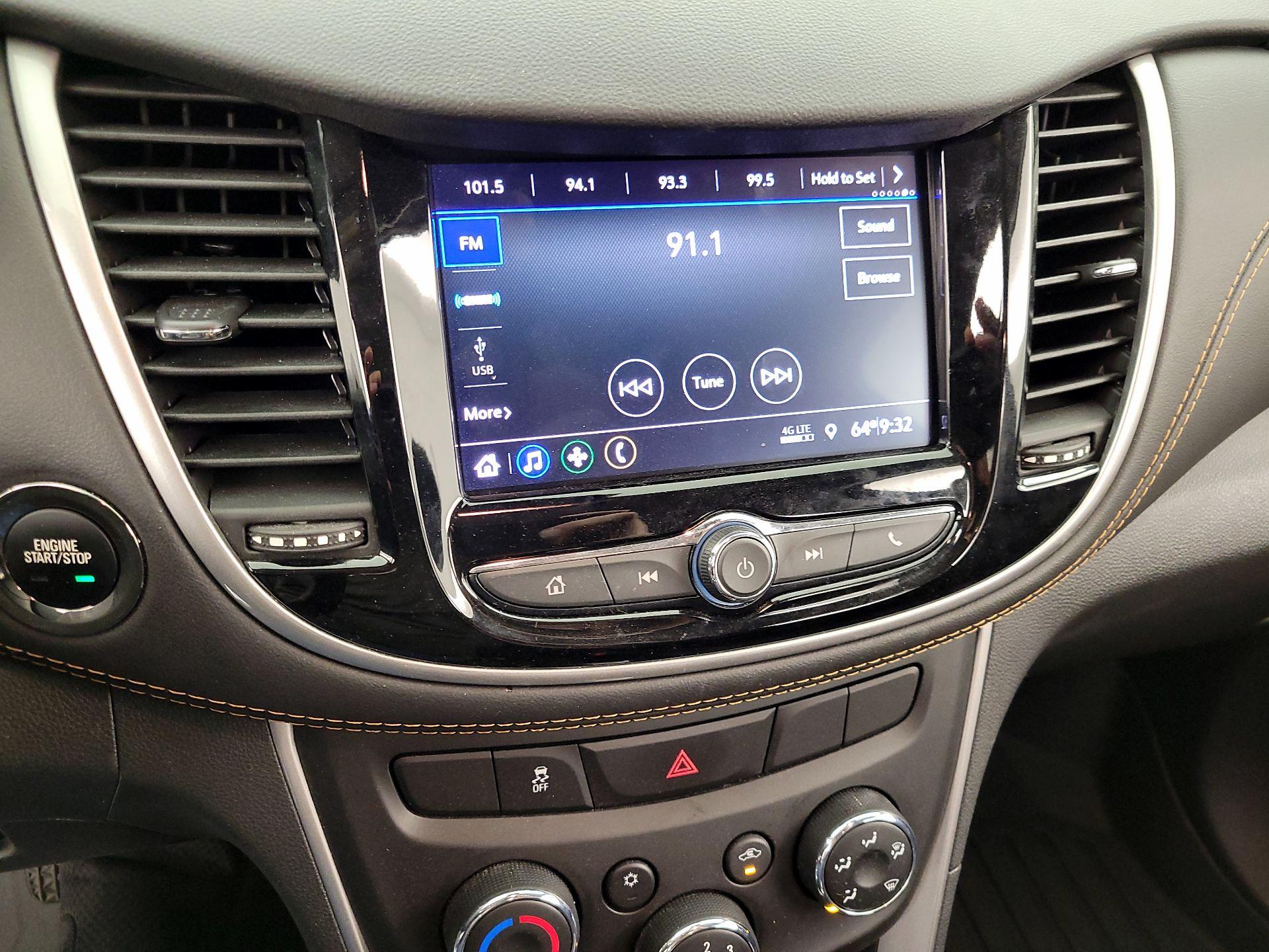 Thumbnail: 2020 Chevrolet Trax - 15