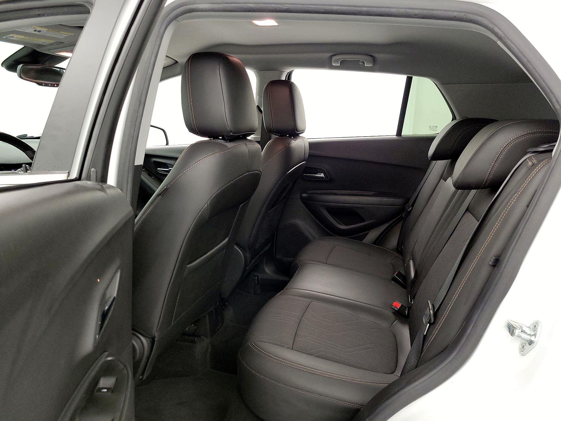 Thumbnail: 2020 Chevrolet Trax - 19