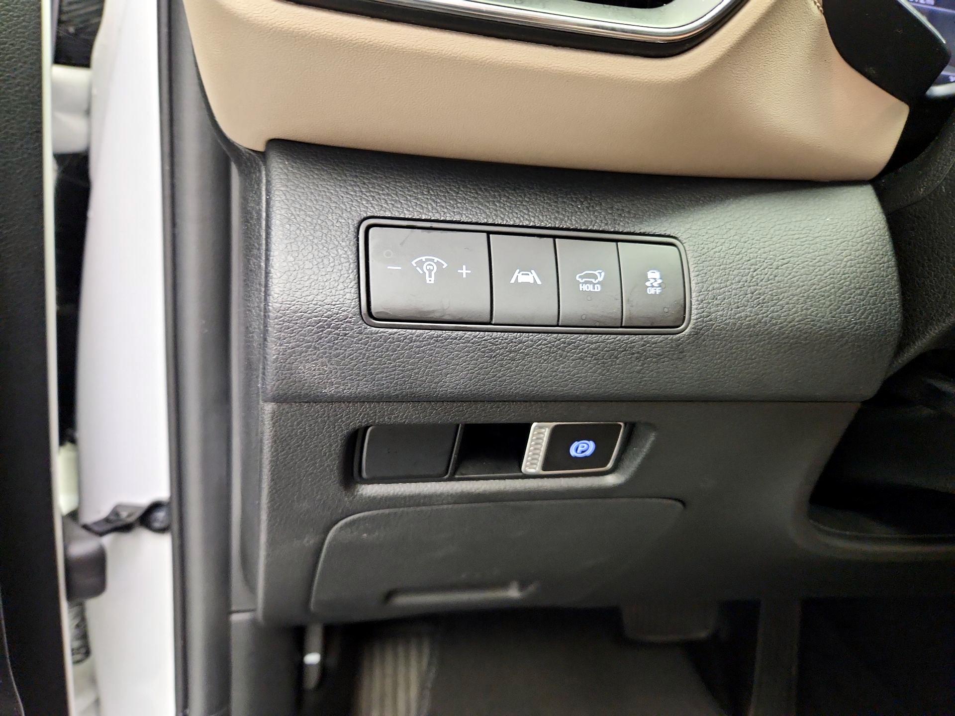 Thumbnail: 2023 Hyundai Santa Fe - 13