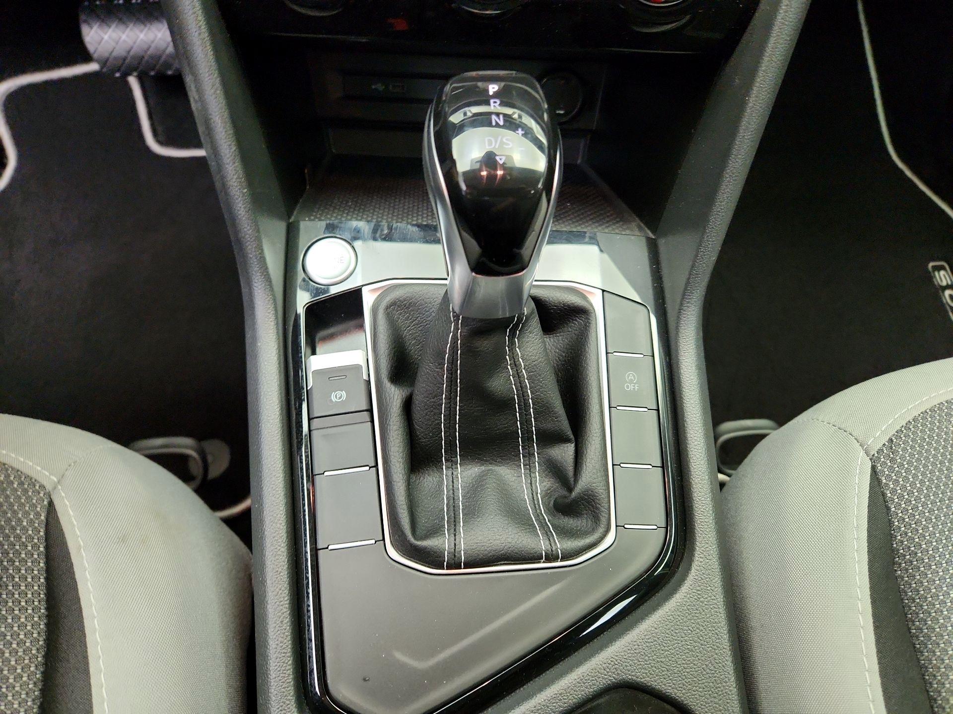 Thumbnail: 2024 Volkswagen Taos - 17