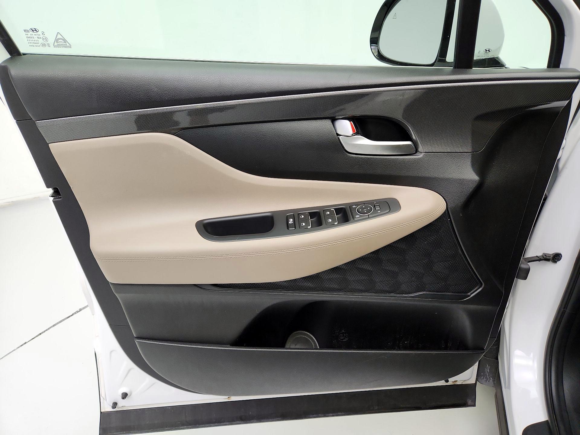 Thumbnail: 2023 Hyundai Santa Fe - 12