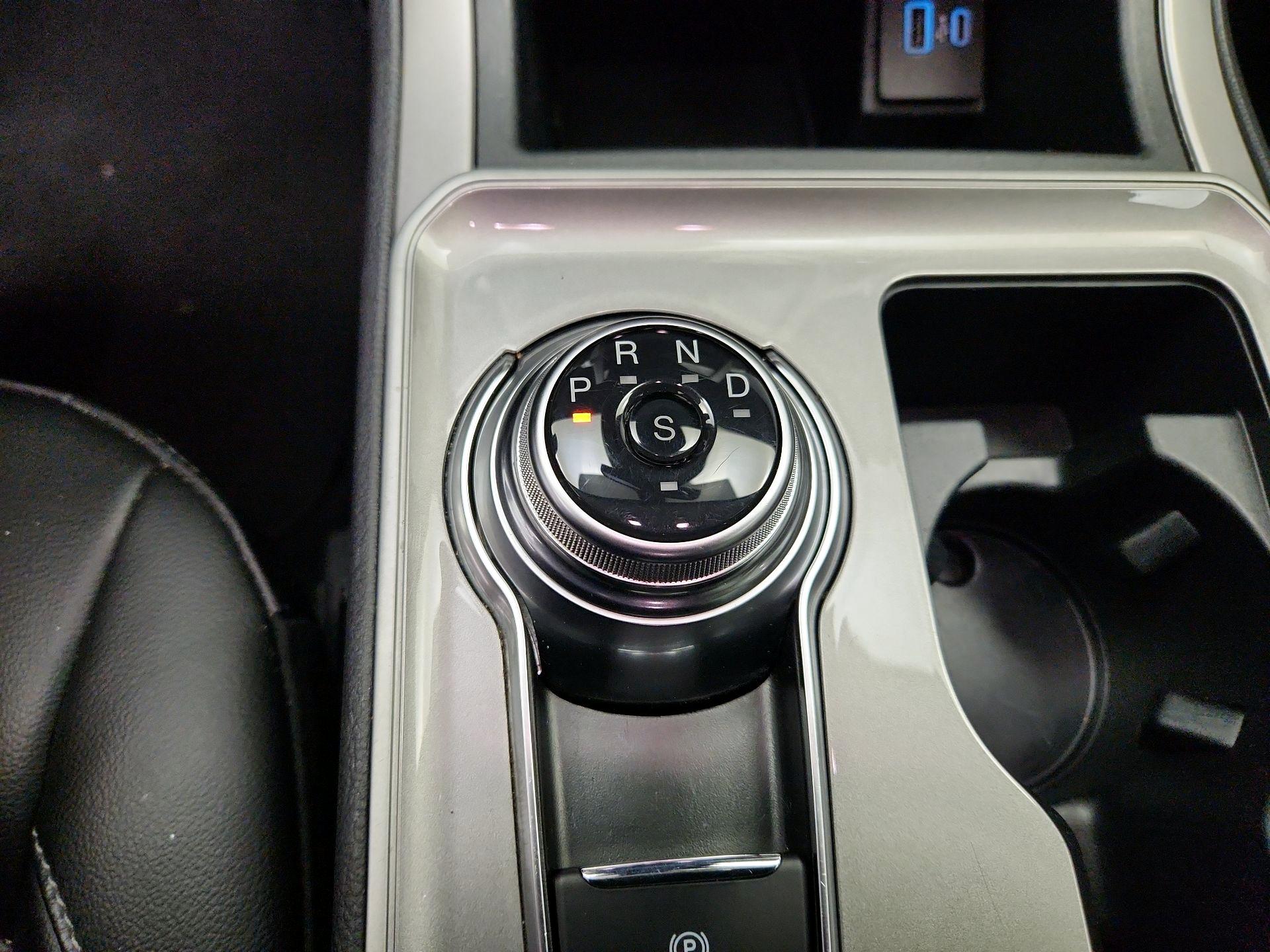 Thumbnail: 2024 Ford Edge - 18