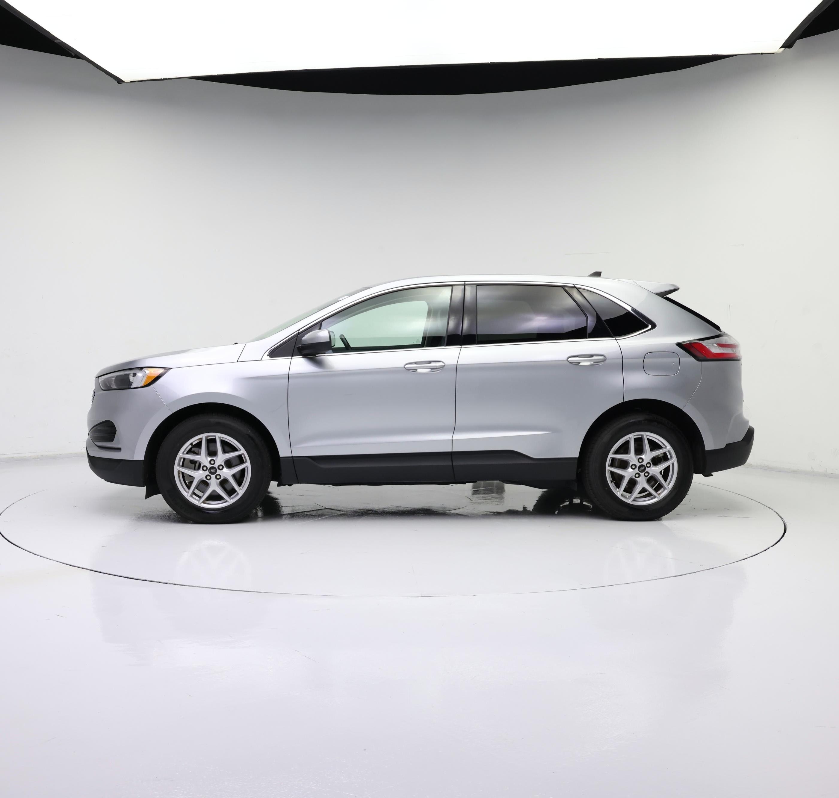 Thumbnail: 2024 Ford Edge - 3