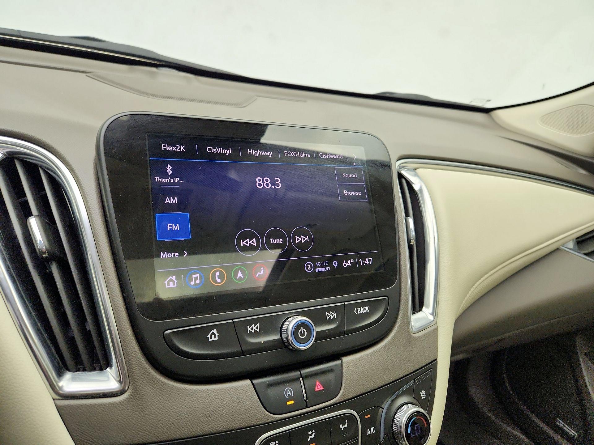 Thumbnail: 2024 Chevrolet Malibu - 16