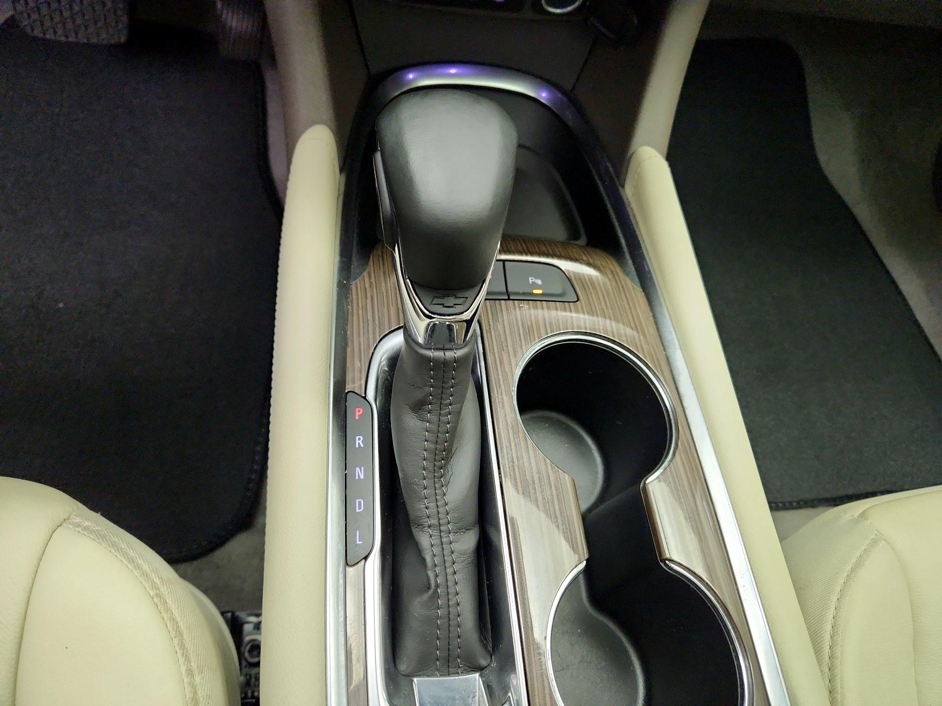 Thumbnail: 2024 Chevrolet Malibu - 18