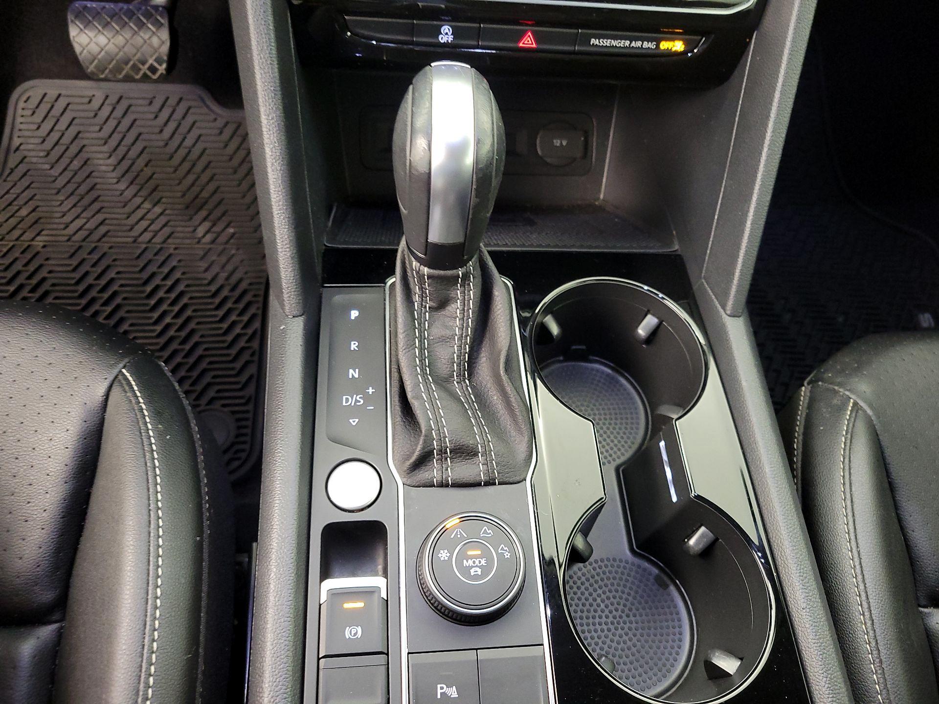 Thumbnail: 2023 Volkswagen Atlas - 18