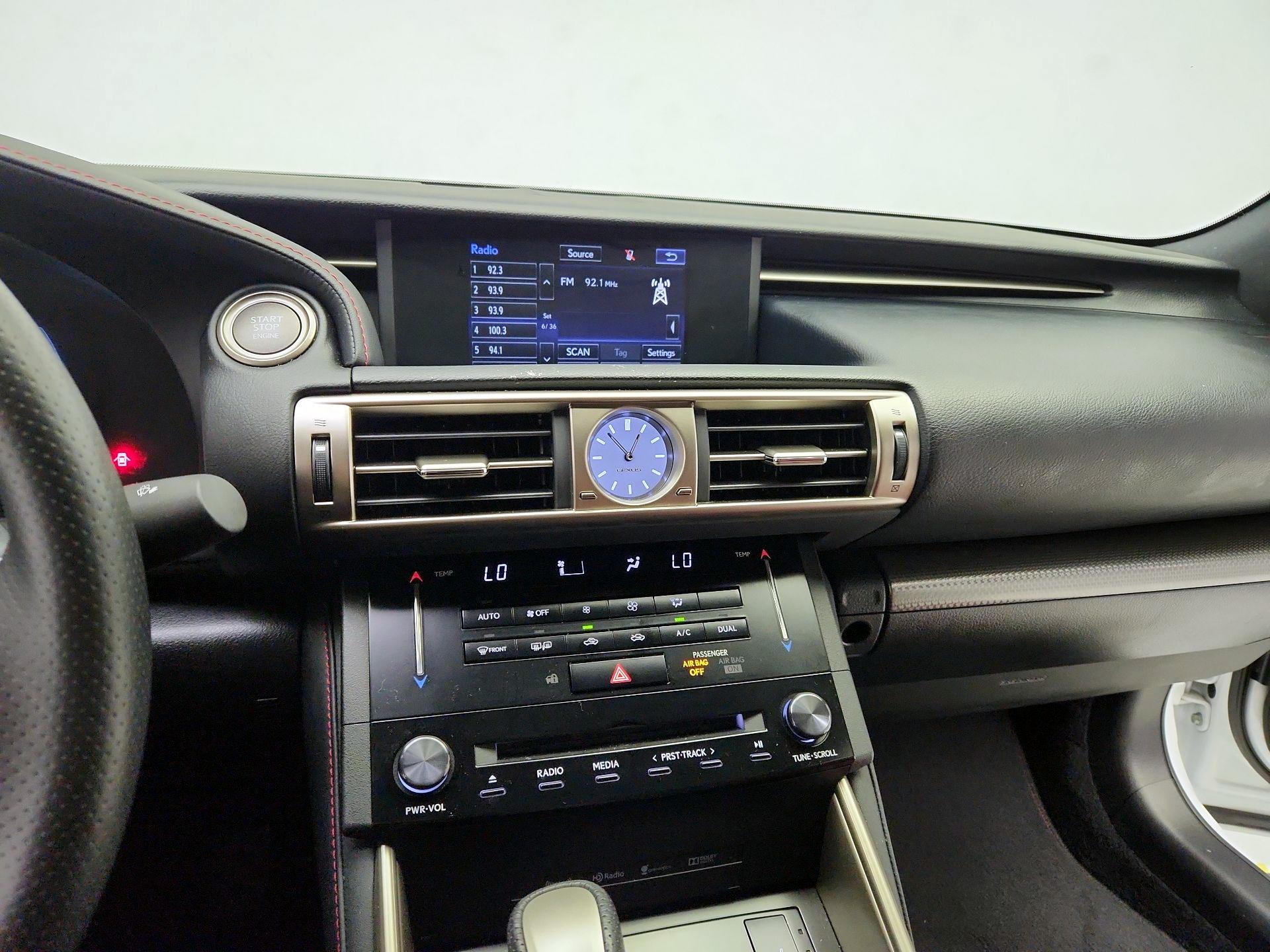 Thumbnail: 2014 Lexus IS - 16