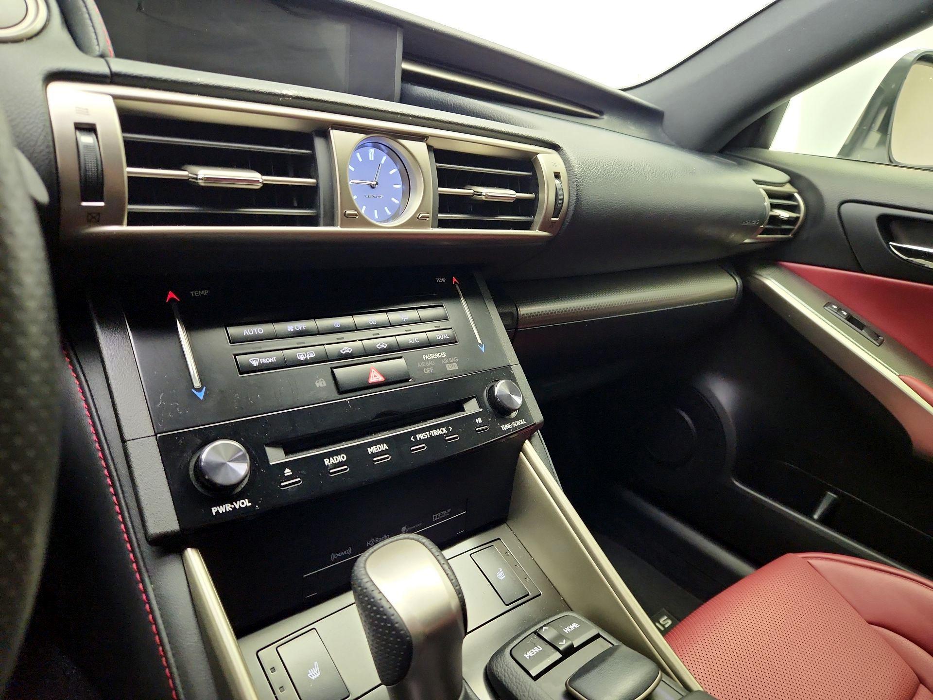 Thumbnail: 2014 Lexus IS - 17