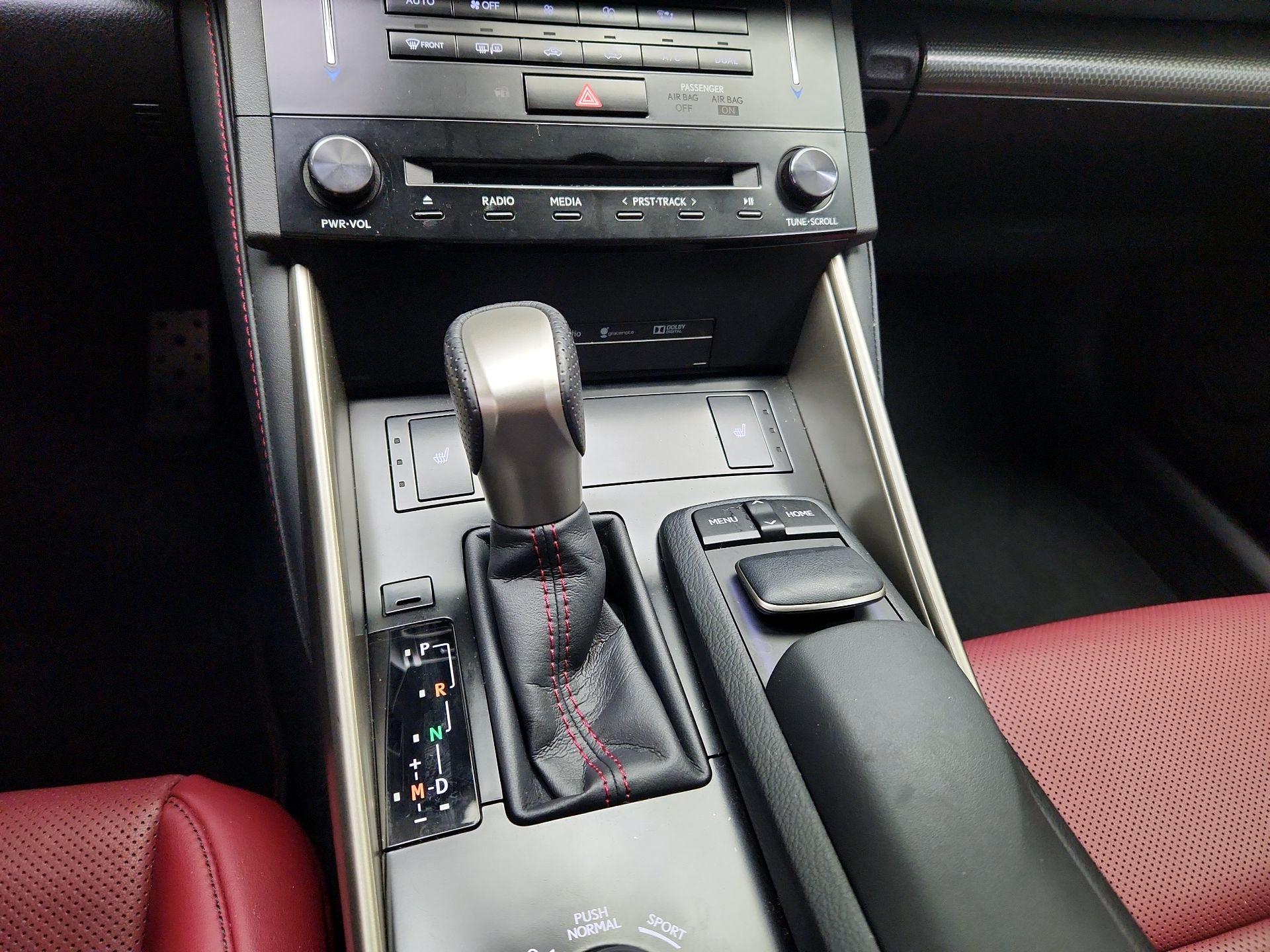 Thumbnail: 2014 Lexus IS - 18