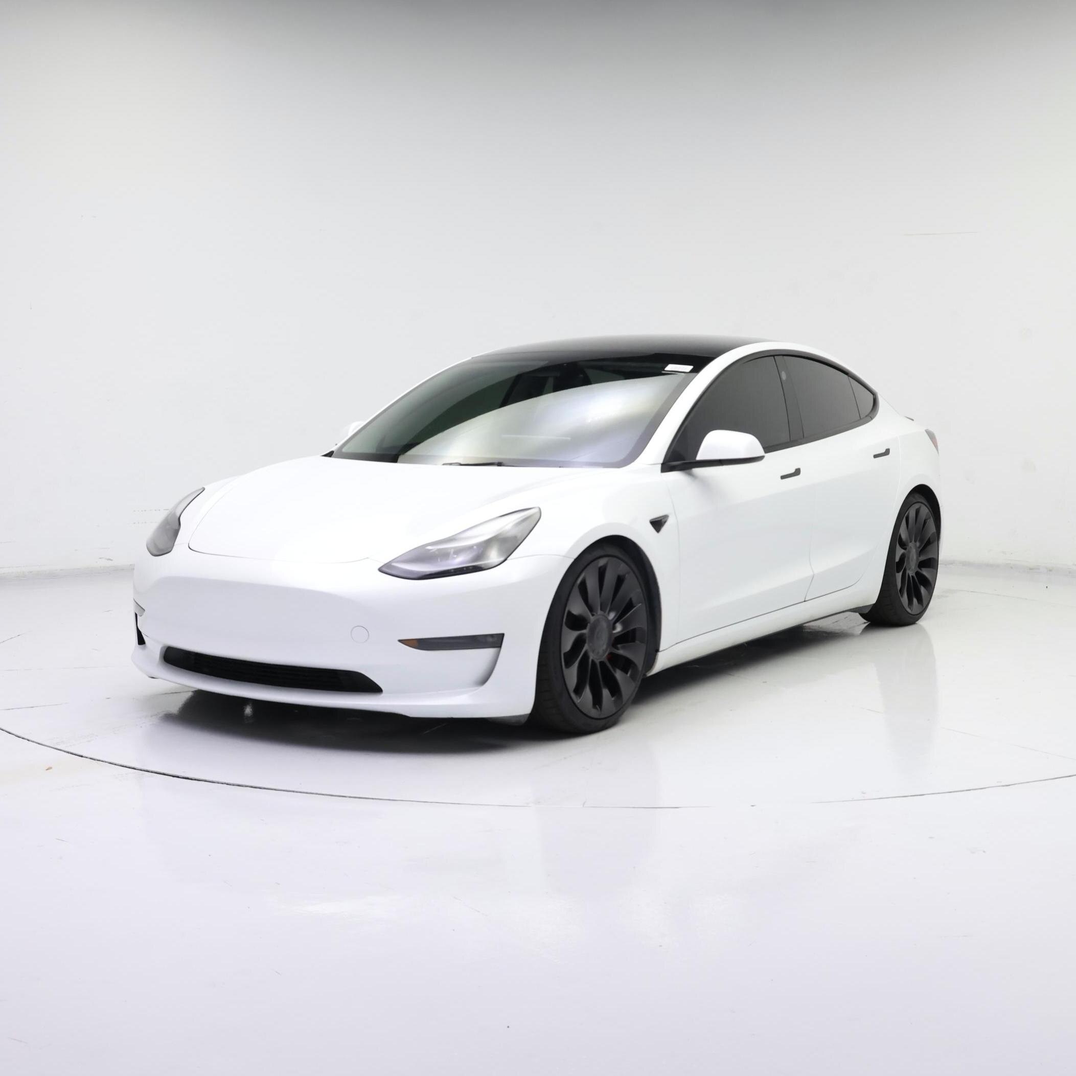 Thumbnail: 2023 Tesla Model 3 - 4