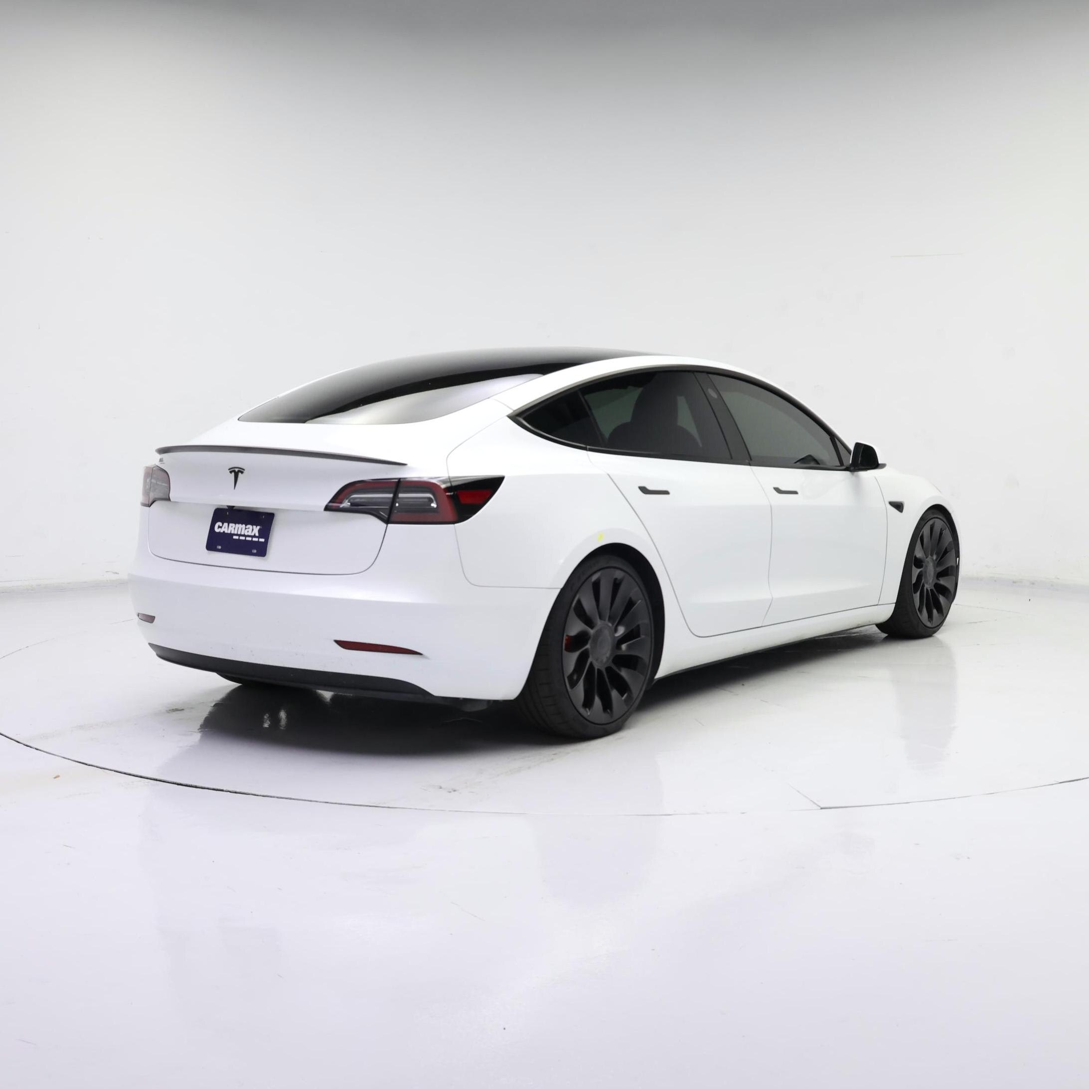 Thumbnail: 2023 Tesla Model 3 - 8