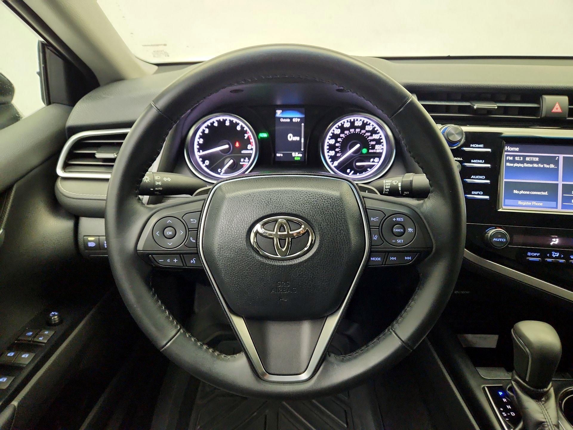 Thumbnail: 2018 Toyota Camry - 10