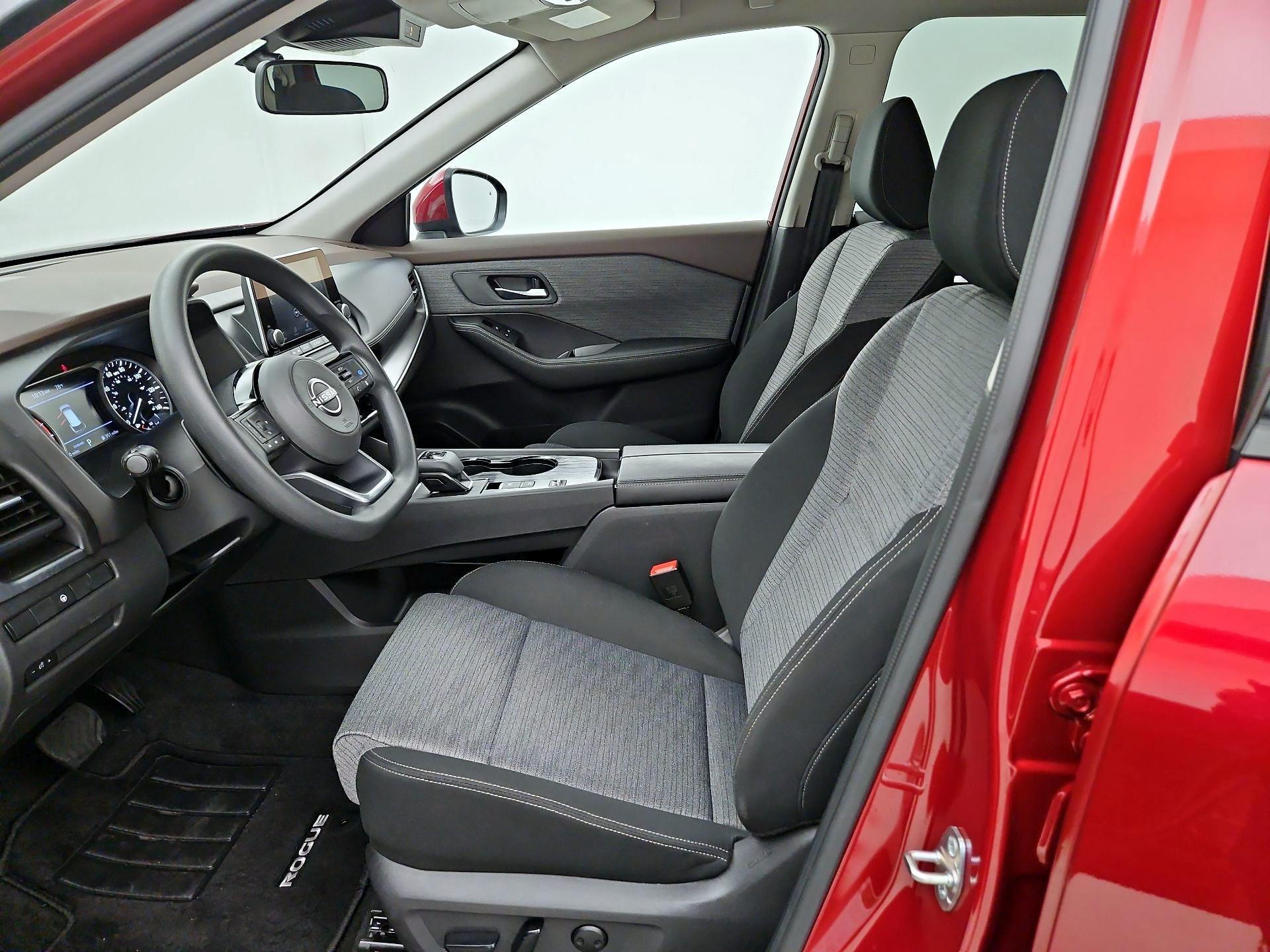 Thumbnail: 2023 Nissan Rogue - 11