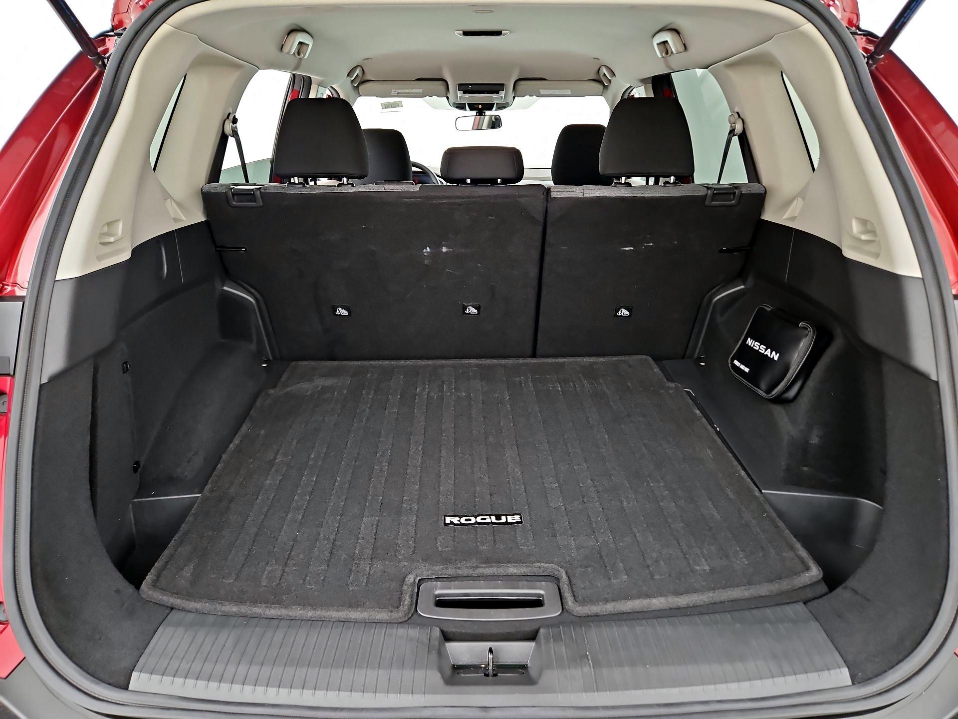 Thumbnail: 2023 Nissan Rogue - 20