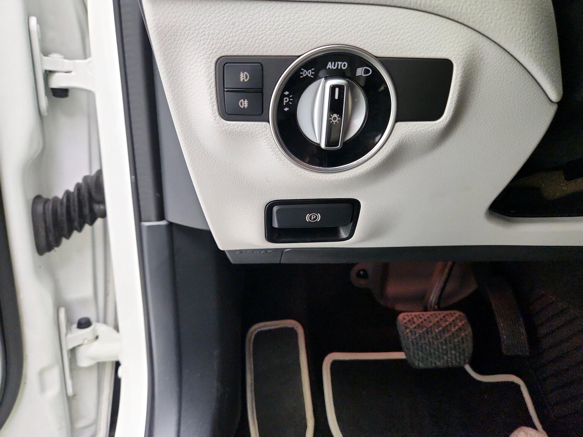 Thumbnail: 2018 Mercedes-Benz GLA - 13