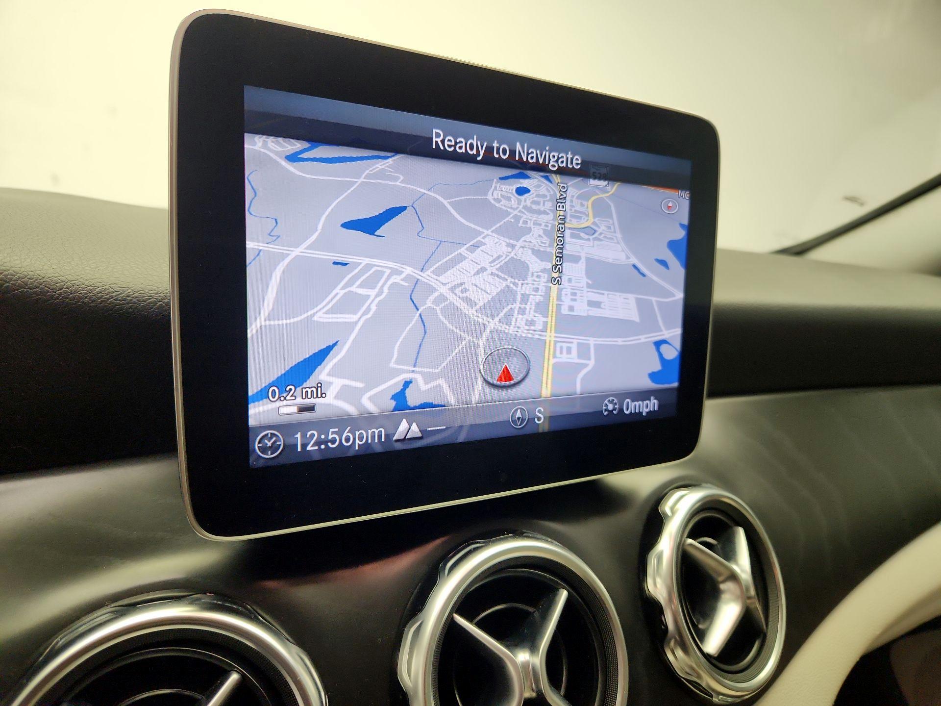 Thumbnail: 2018 Mercedes-Benz GLA - 14