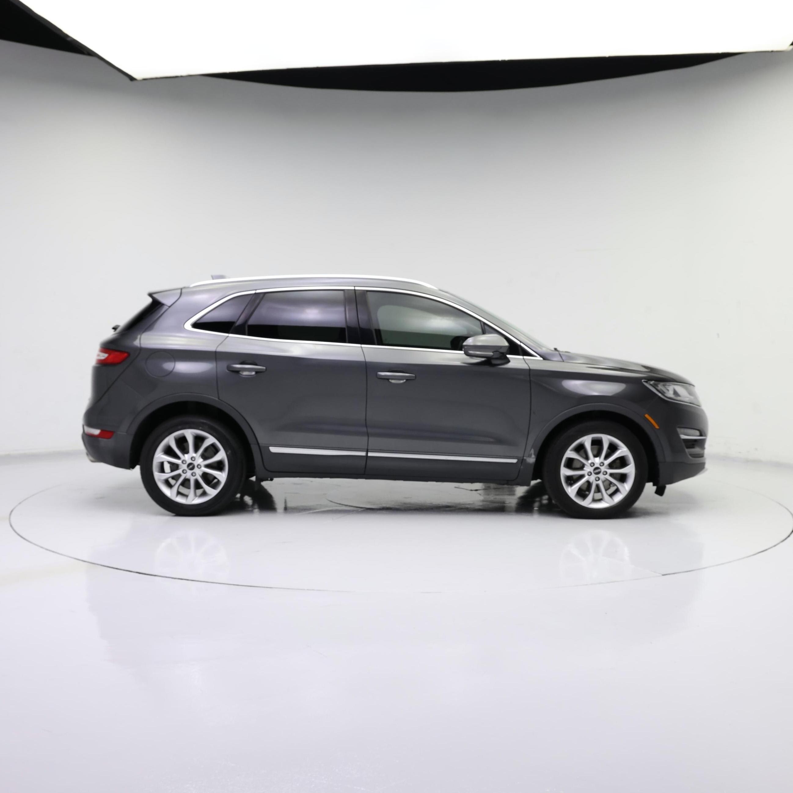 Thumbnail: 2017 Lincoln MKC - 7