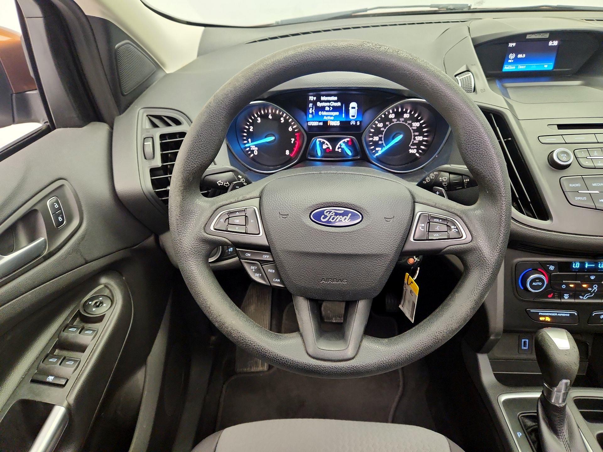 Thumbnail: 2017 Ford Escape - 10